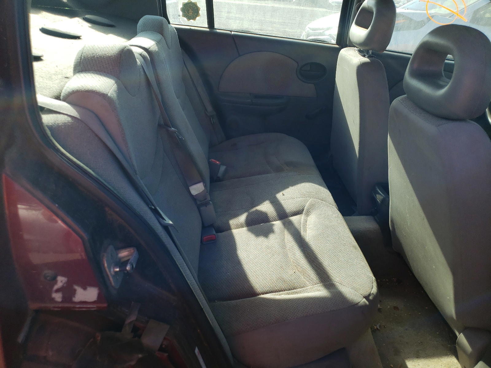 Photo 6 from auction – 2004 SATURN ION LEVEL with VIN 1G8AG52F64Z153475