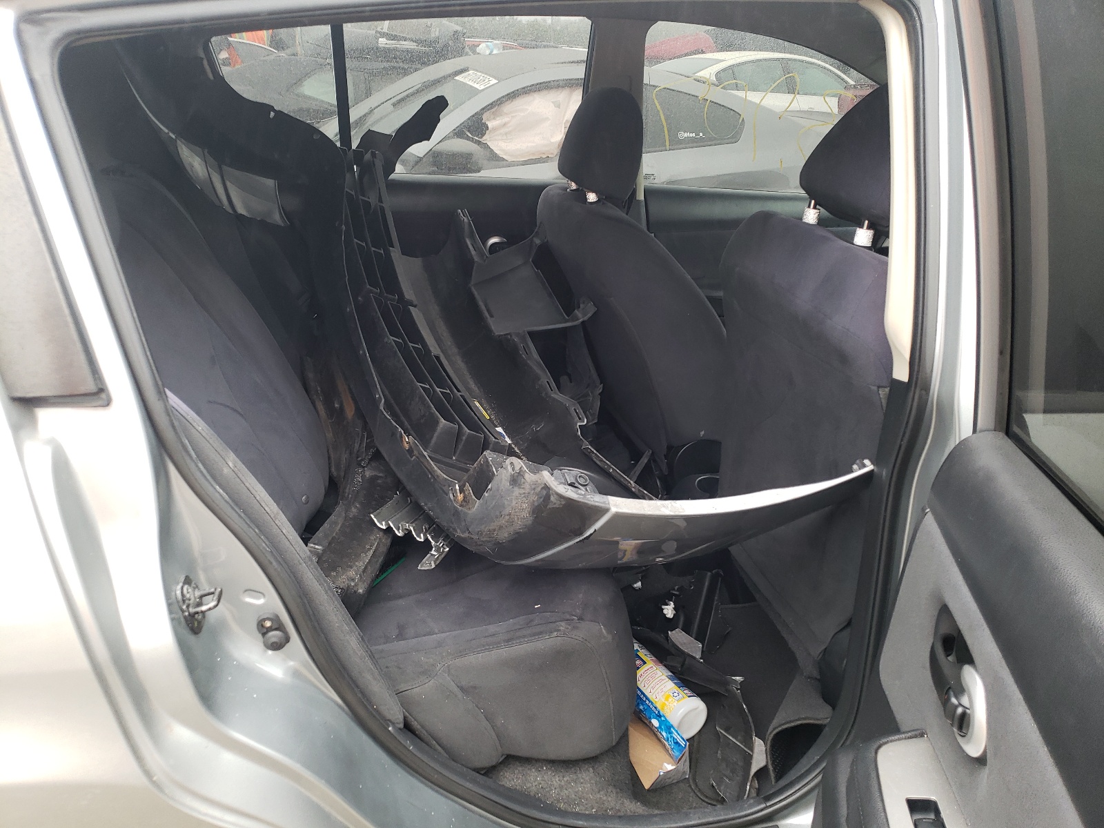 Photo 6 from auction – 2009 NISSAN VERSA S with VIN 3N1BC13E99L444378