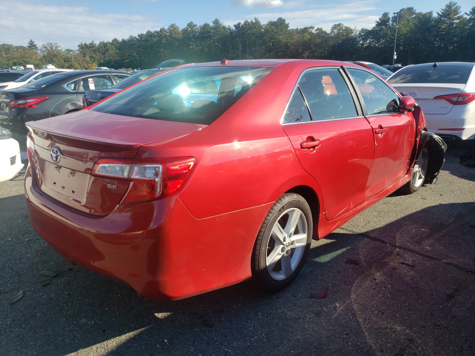 Photo 4 from auction – 2014 TOYOTA CAMRY L with VIN 4T1BF1FKXEU803058