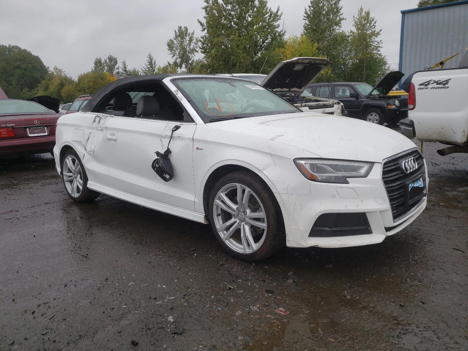AUDI A3 PREMIUM 2018 with VIN WAU5ULFF7J1008855 - Photo from auction