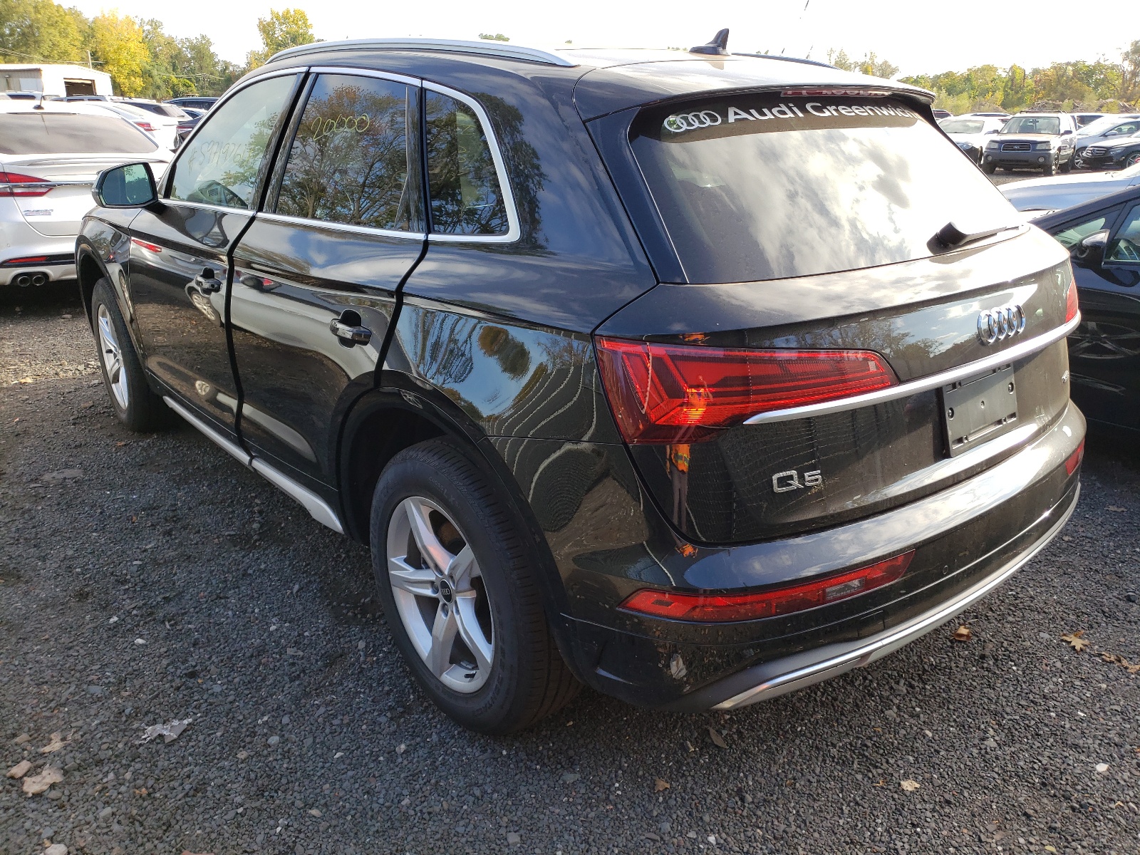 Photo 3 from auction – 2021 AUDI Q5 PREMIUM with VIN WA1AAAFY2M2019559