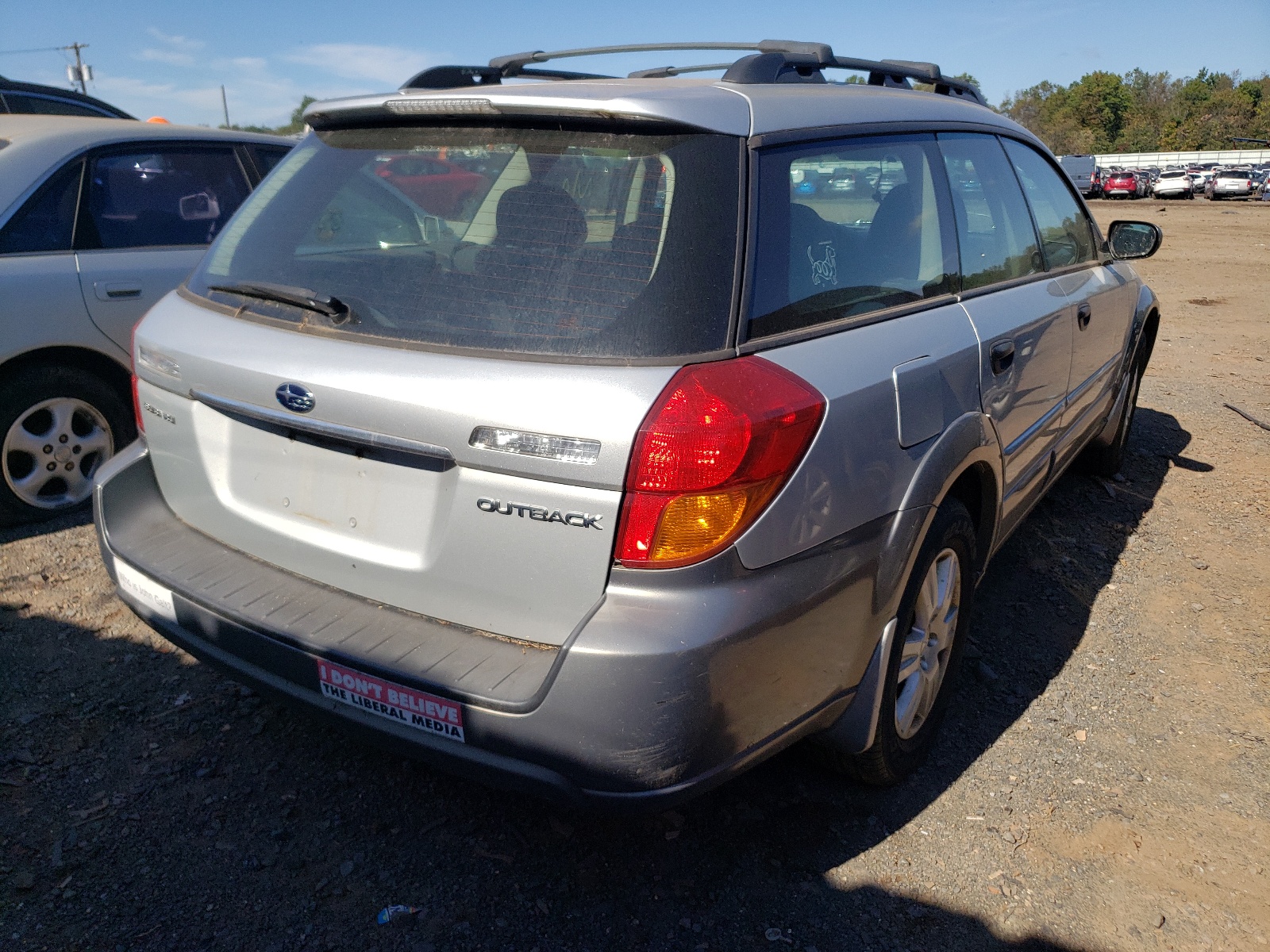 Photo 4 from auction – 2005 SUBARU LEGACY OUT with VIN 4S4BP61C657392234