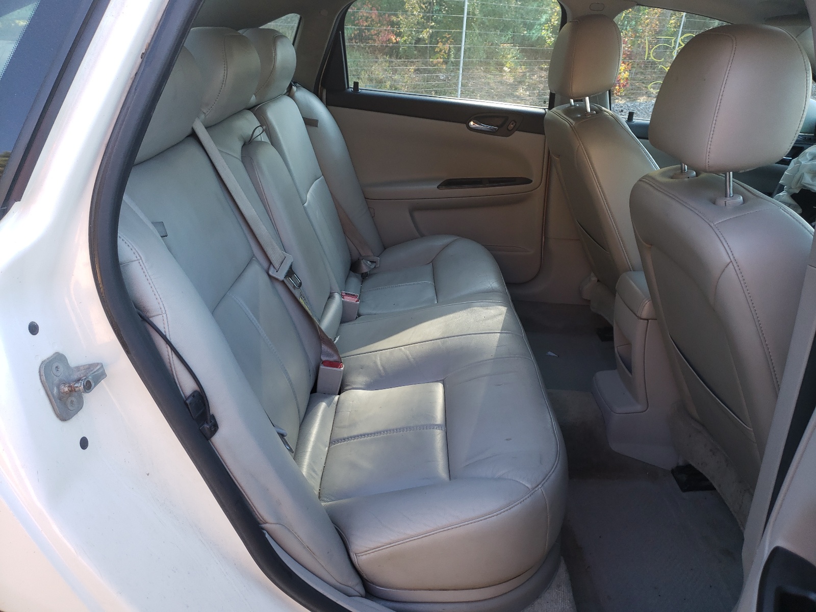 Photo 6 from auction – 2007 CHEVROLET IMPALA LT with VIN 2G1WC58R779101739