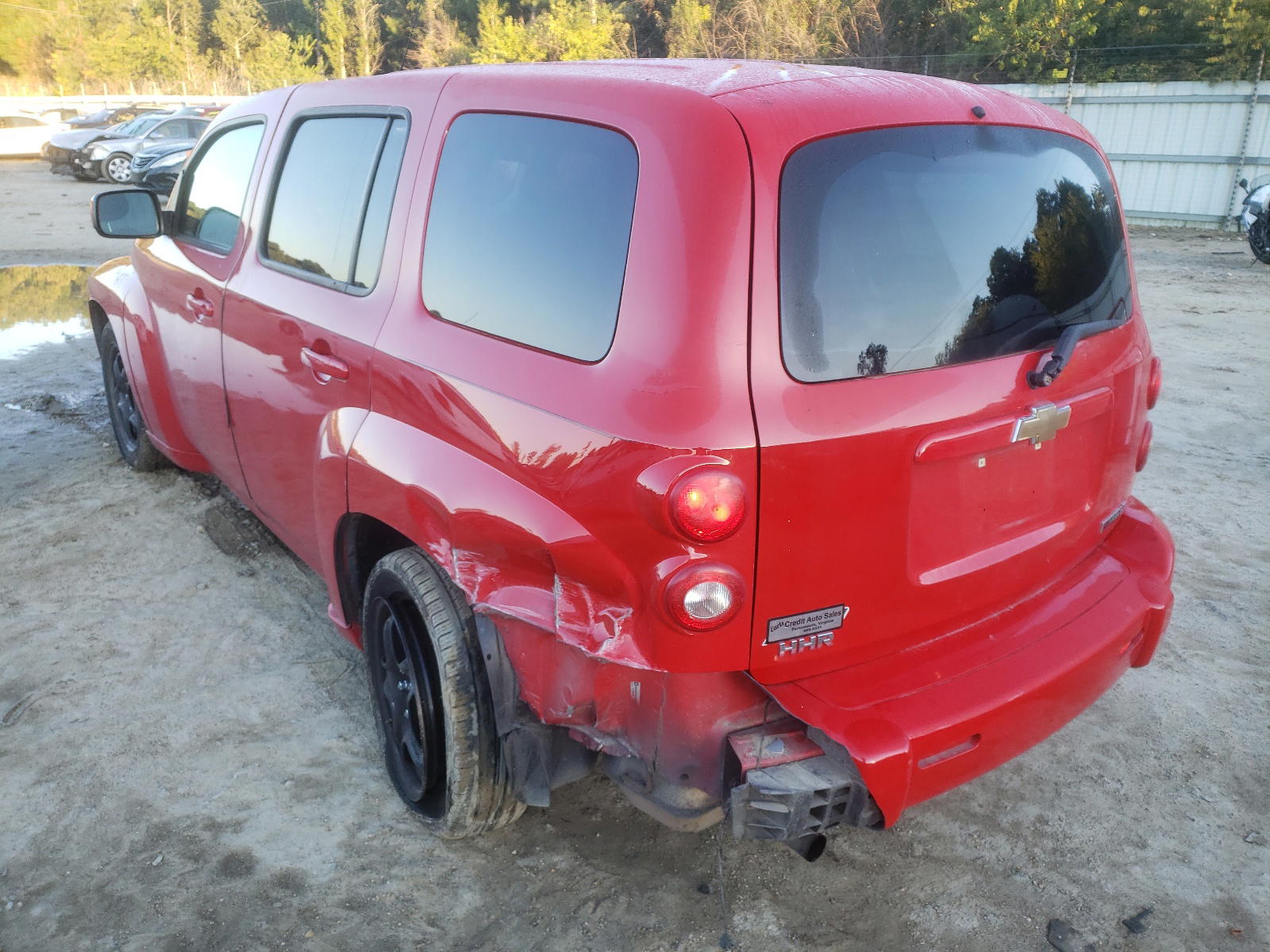 Photo 3 from auction – 2011 CHEVROLET HHR LT with VIN 3GNBABFW7BS591069