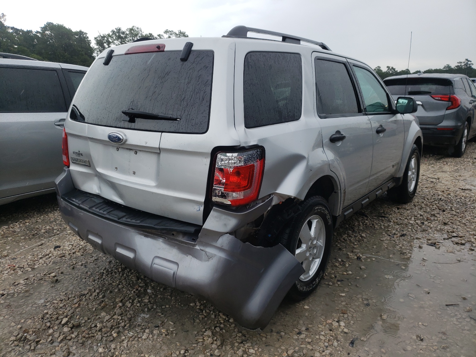 Photo 4 from auction – 2008 FORD ESCAPE XLT with VIN 1FMCU03Z98KA16267