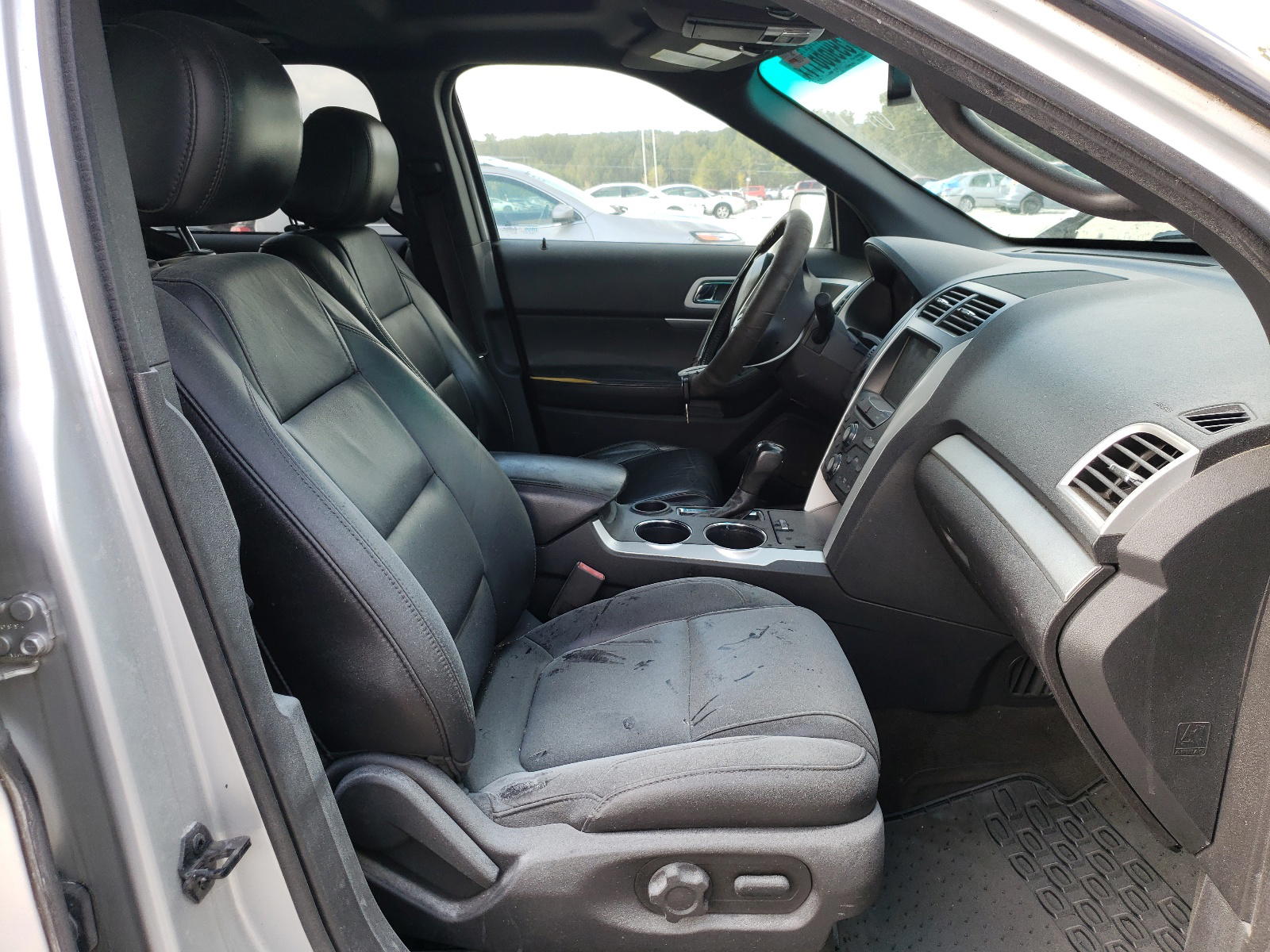Photo 5 from auction – 2013 FORD EXPLORER X with VIN 1FM5K7D85DGC76241