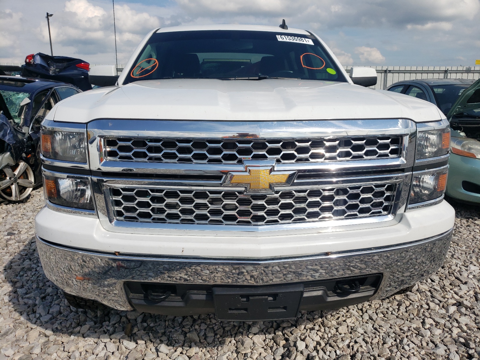 Zdjęcie 9 z aukcji – 2015 CHEVROLET SILVERADO z VIN 3GCUKREC5FG335388