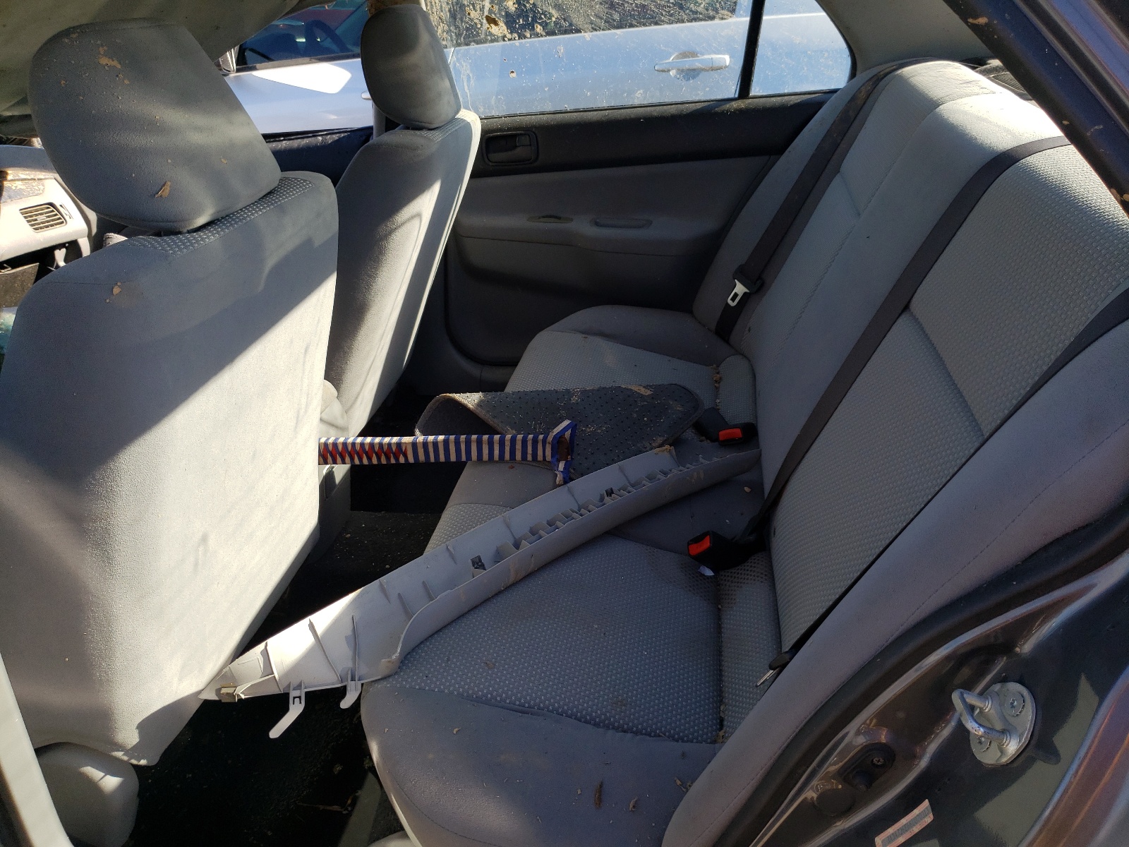 Photo 6 from auction – 2006 MITSUBISHI LANCER ES with VIN JA3AJ26E66U070313