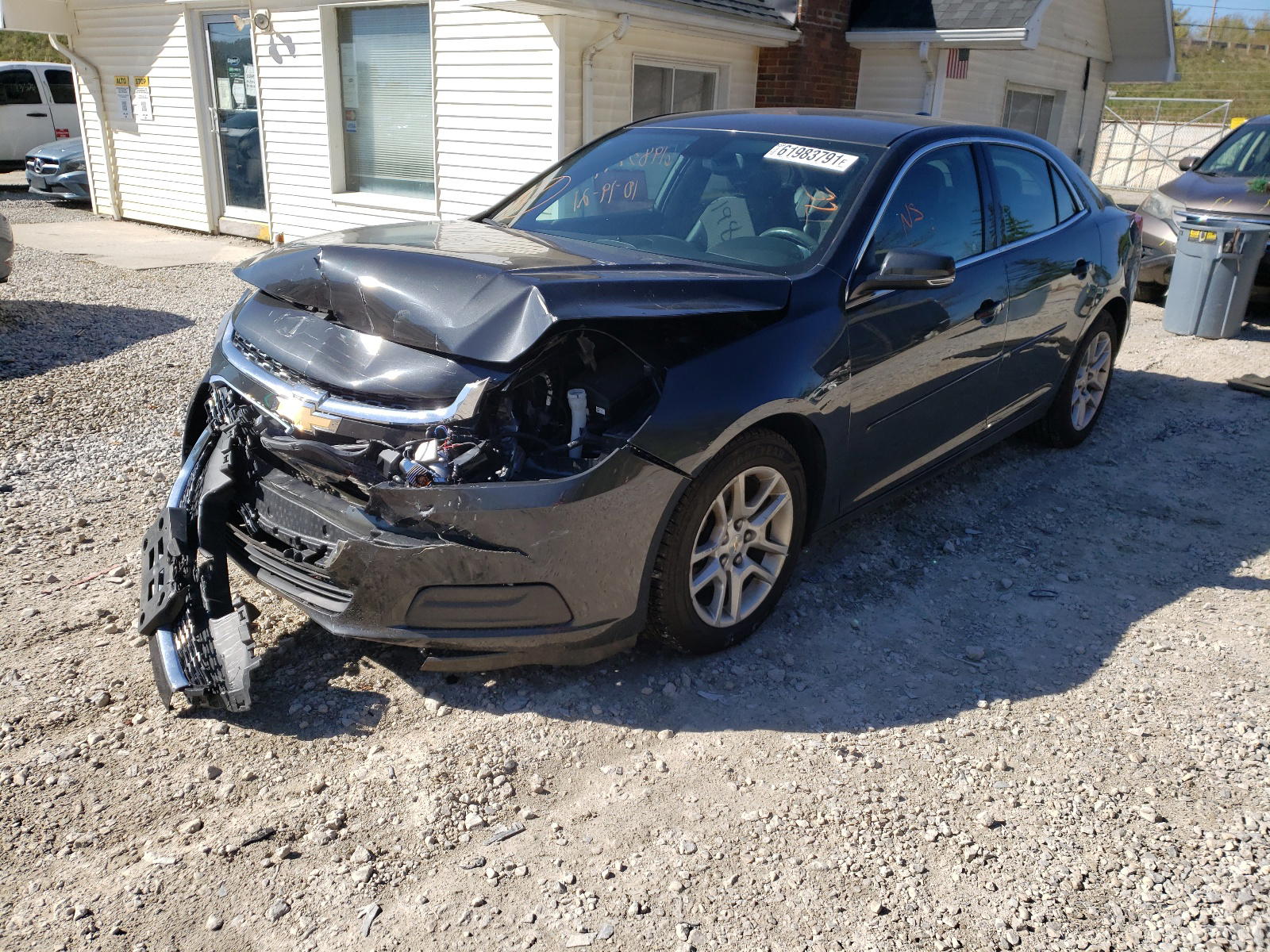 Photo 2 from auction – 2015 CHEVROLET MALIBU with VIN 1G11C5SL1FF130903