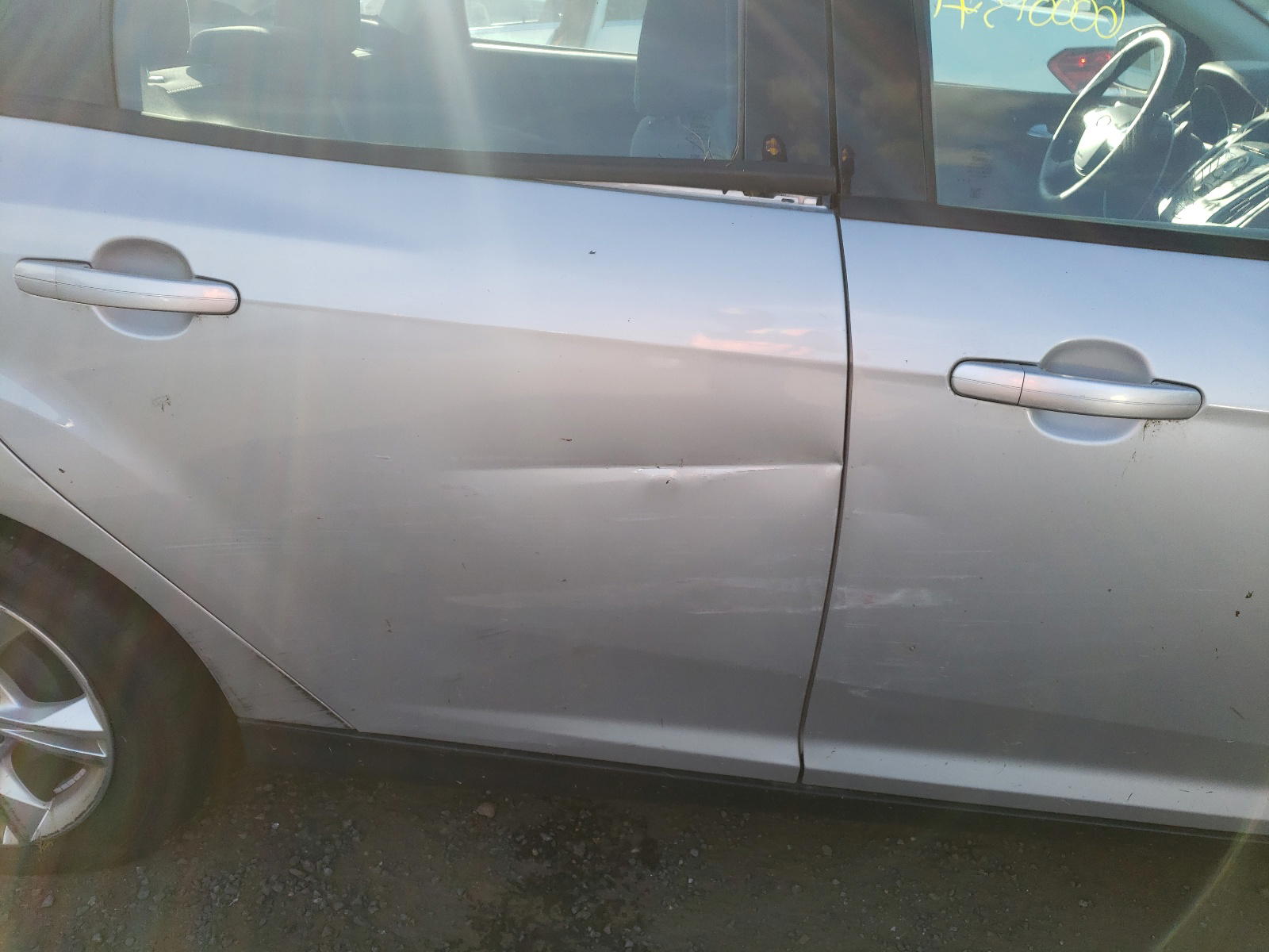 Photo 9 from auction – 2014 FORD FOCUS SE with VIN 1FADP3F20EL150497