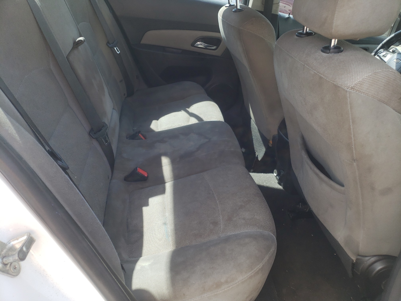 Photo 6 from auction – 2014 CHEVROLET CRUZE LT with VIN 1G1PC5SB4E7223490
