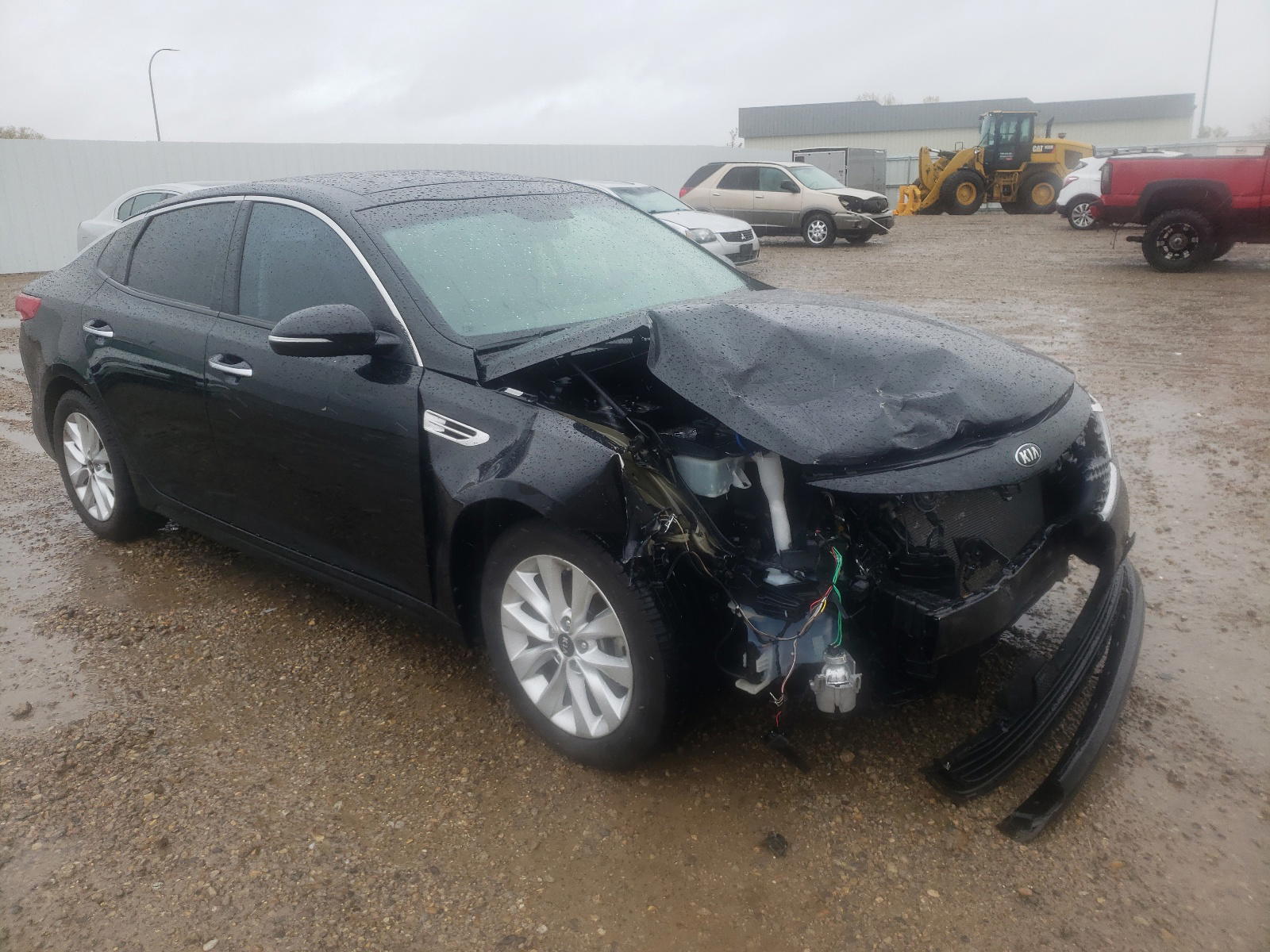 KIA OPTIMA EX 2016 with VIN 5XXGU4L33GG005086 - Photo from auction