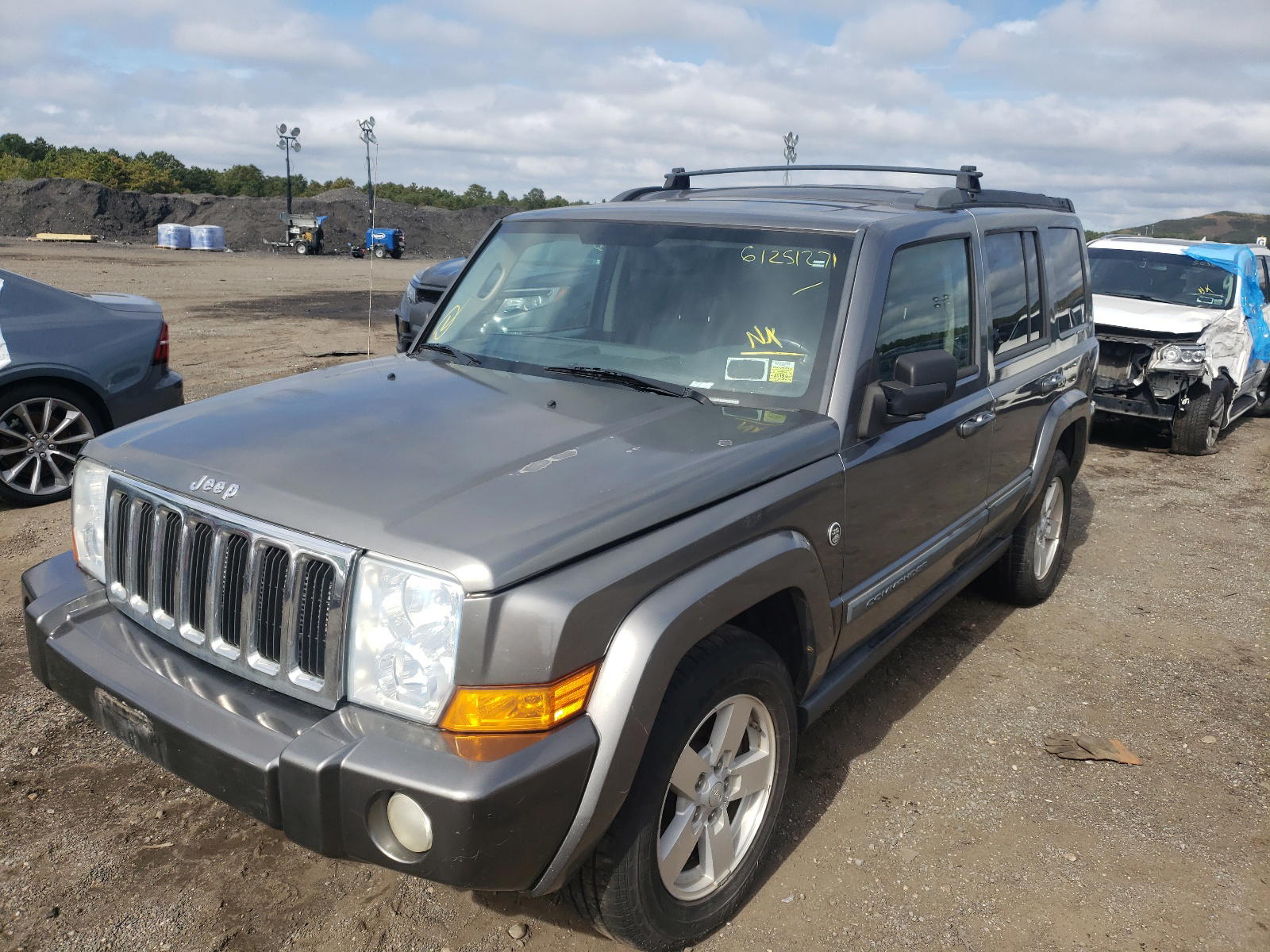 Photo 2 from auction – 2008 JEEP COMMANDER with VIN 1J8HG48N48C151223
