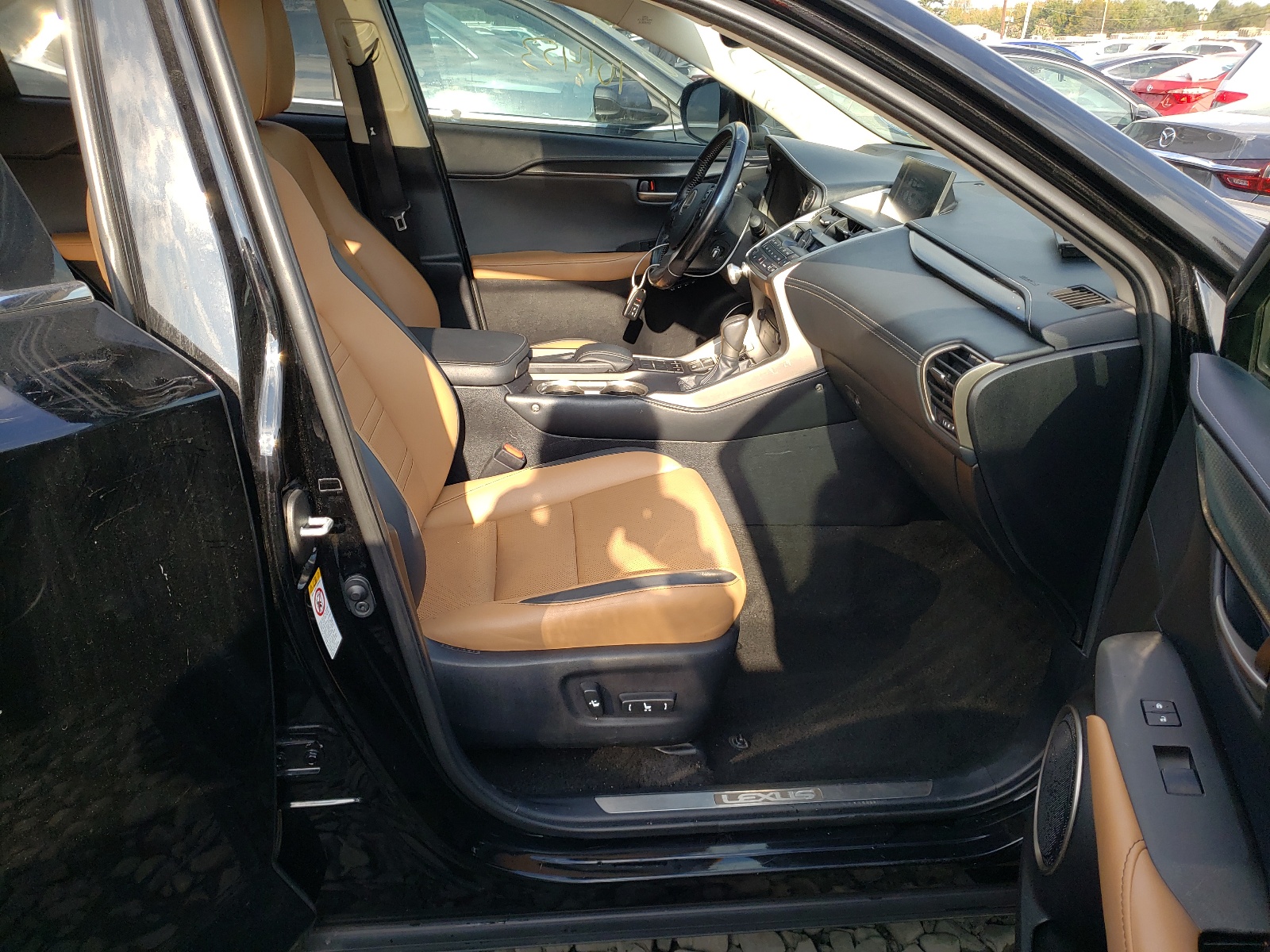 Photo 5 from auction – 2015 LEXUS NX 200T with VIN JTJYARBZ8F2010916