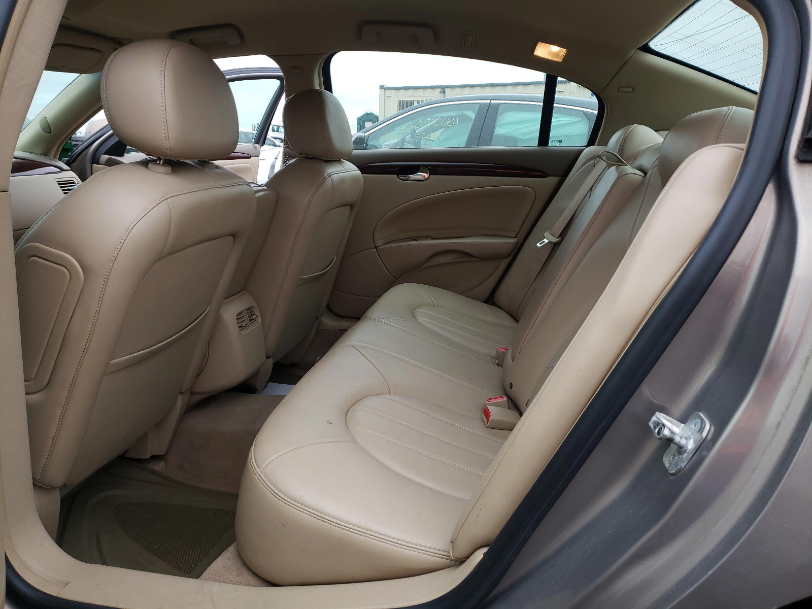 Photo 6 from auction – 2006 BUICK LUCERNE with VIN 1G4HD57246U235848