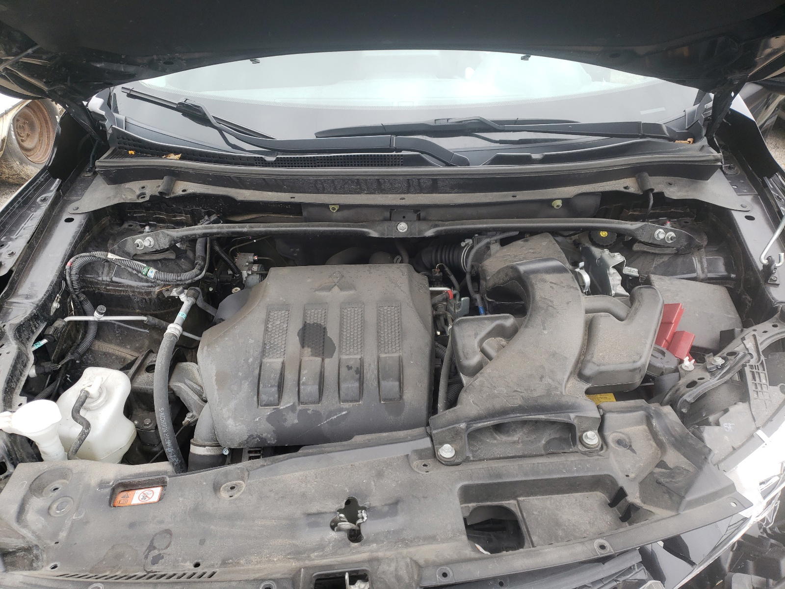 Photo 7 from auction – 2018 MITSUBISHI ECLIPSE CR with VIN JA4AT4AA6JZ047163