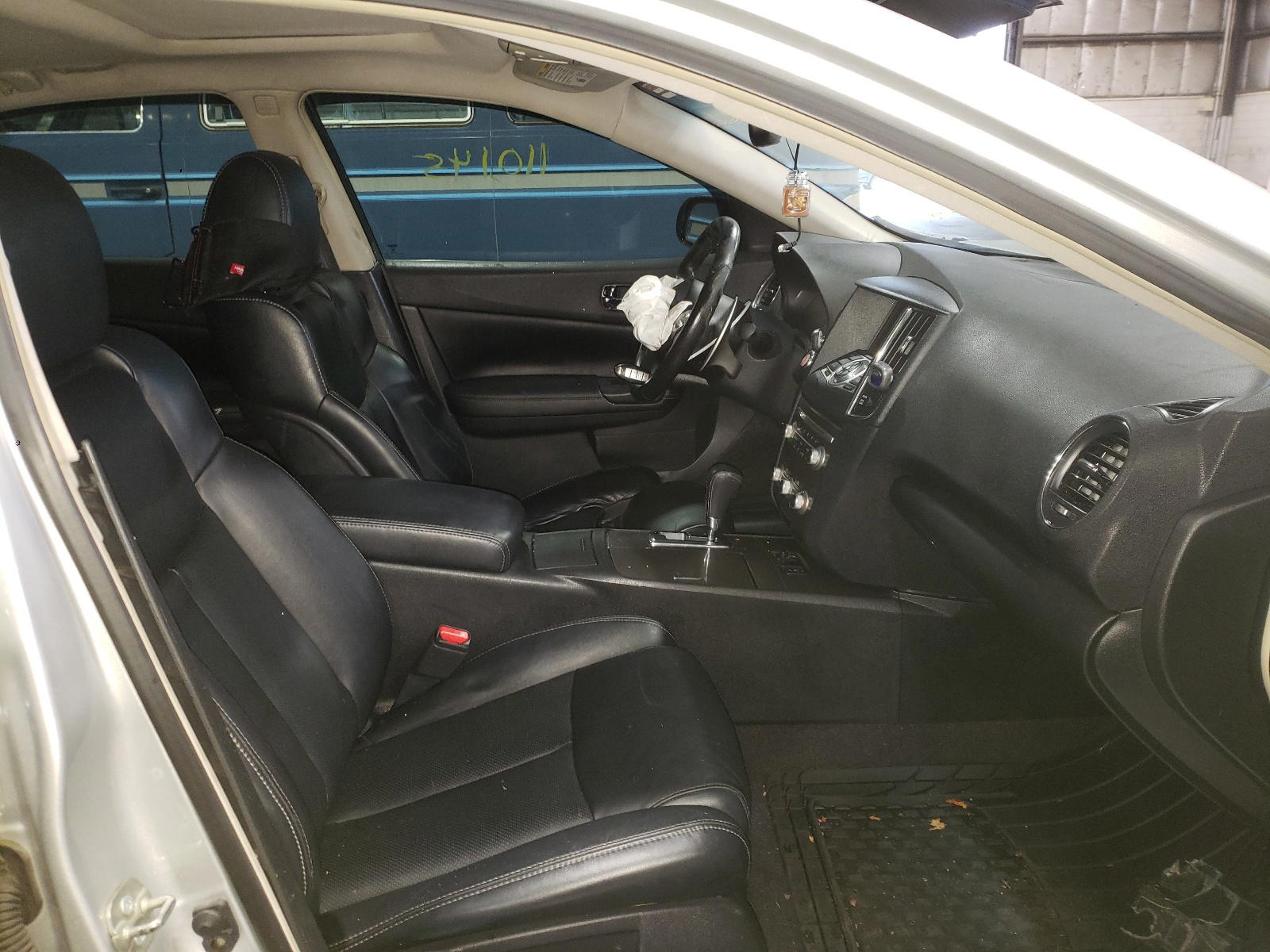 Photo 5 from auction – 2013 NISSAN MAXIMA S with VIN 1N4AA5AP5DC816934