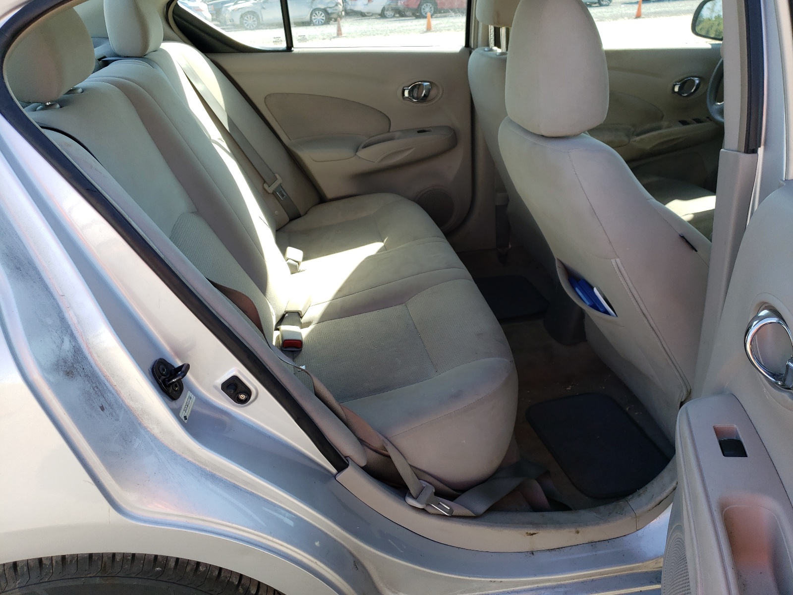 Photo 6 from auction – 2013 NISSAN VERSA S with VIN 3N1CN7AP2DL877460