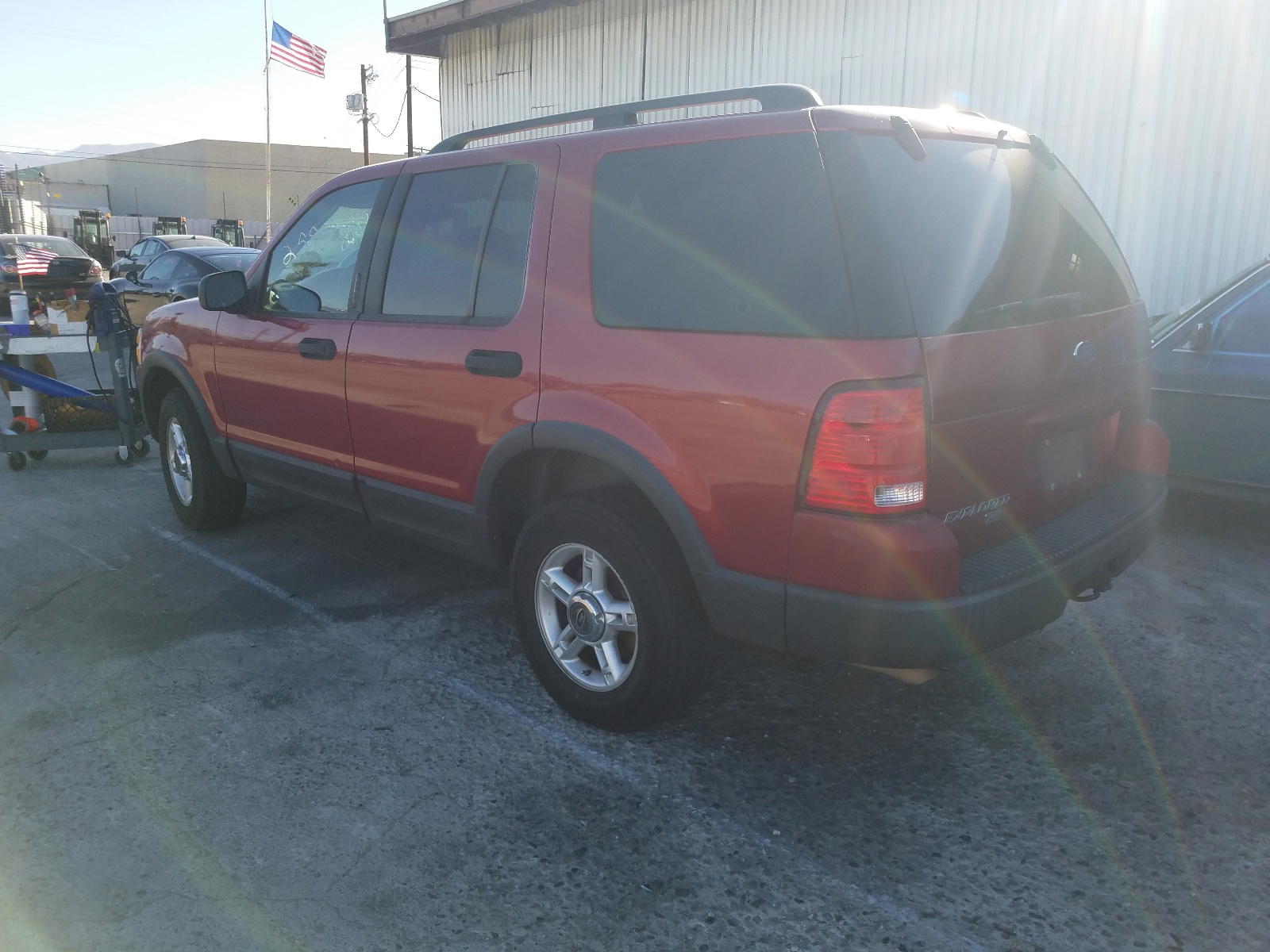 Photo 3 from auction – 2003 FORD EXPLORER X with VIN 1FMZU63K53ZA90141