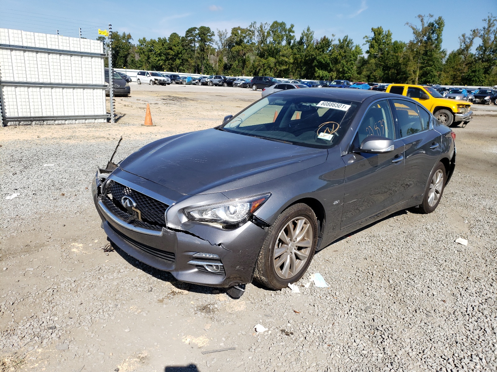 Photo 2 from auction – 2017 INFINITI Q50 BASE with VIN JN1CV7AR9HM682372