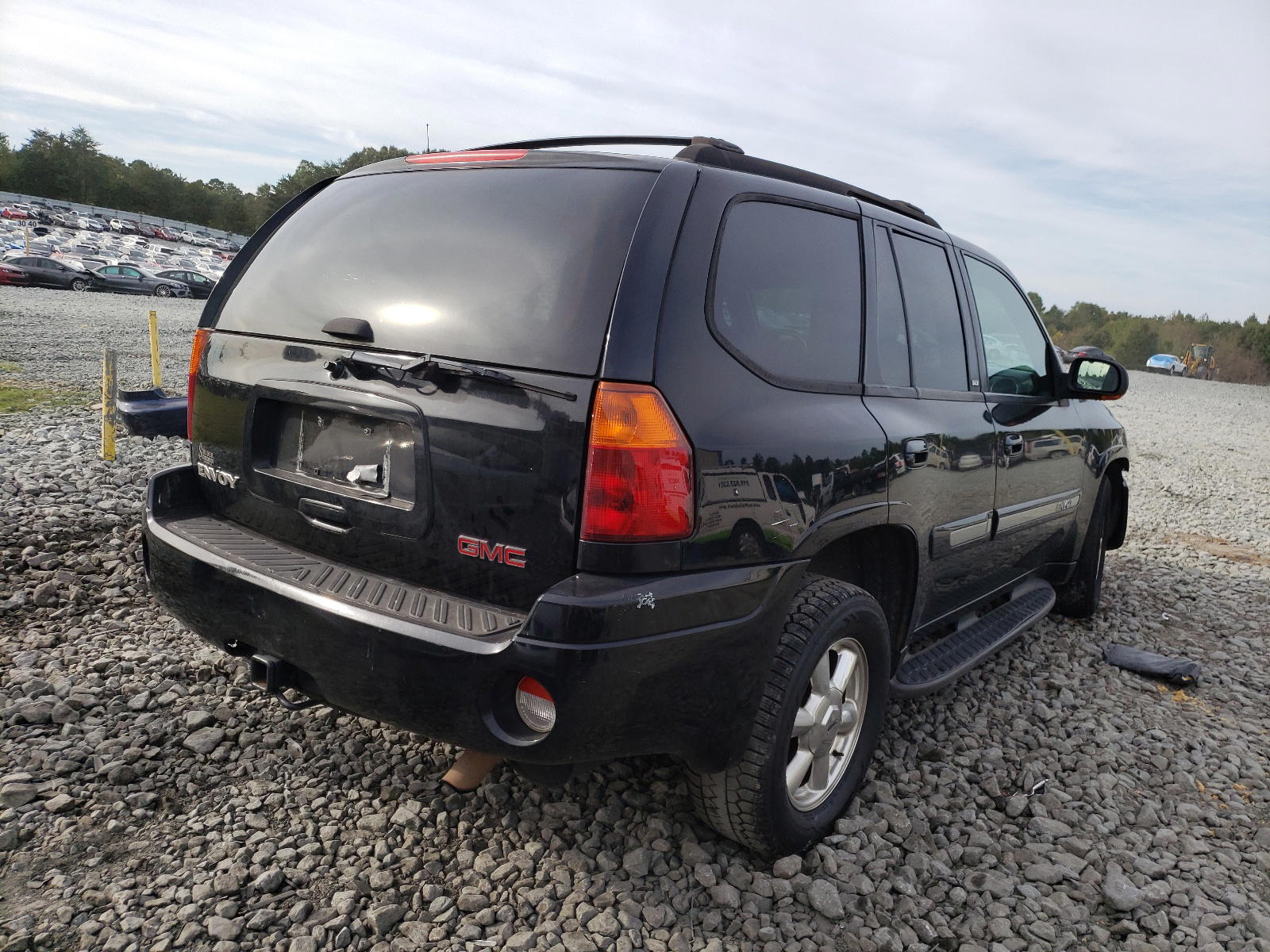 Photo 4 from auction – 2002 GMC ENVOY with VIN 1GKDT13S022522800