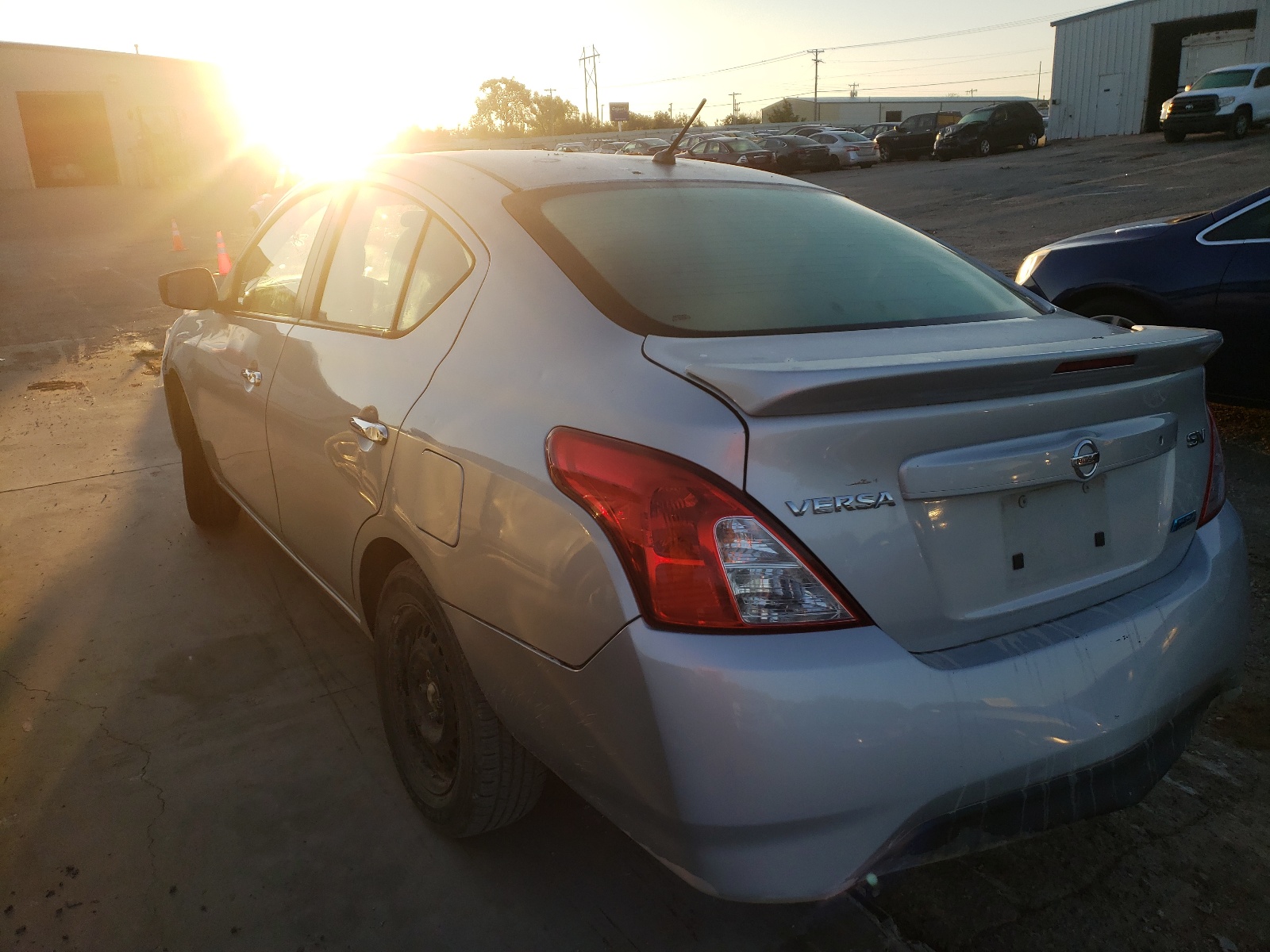Photo 3 from auction – 2015 NISSAN VERSA S with VIN 3N1CN7AP9FL842370