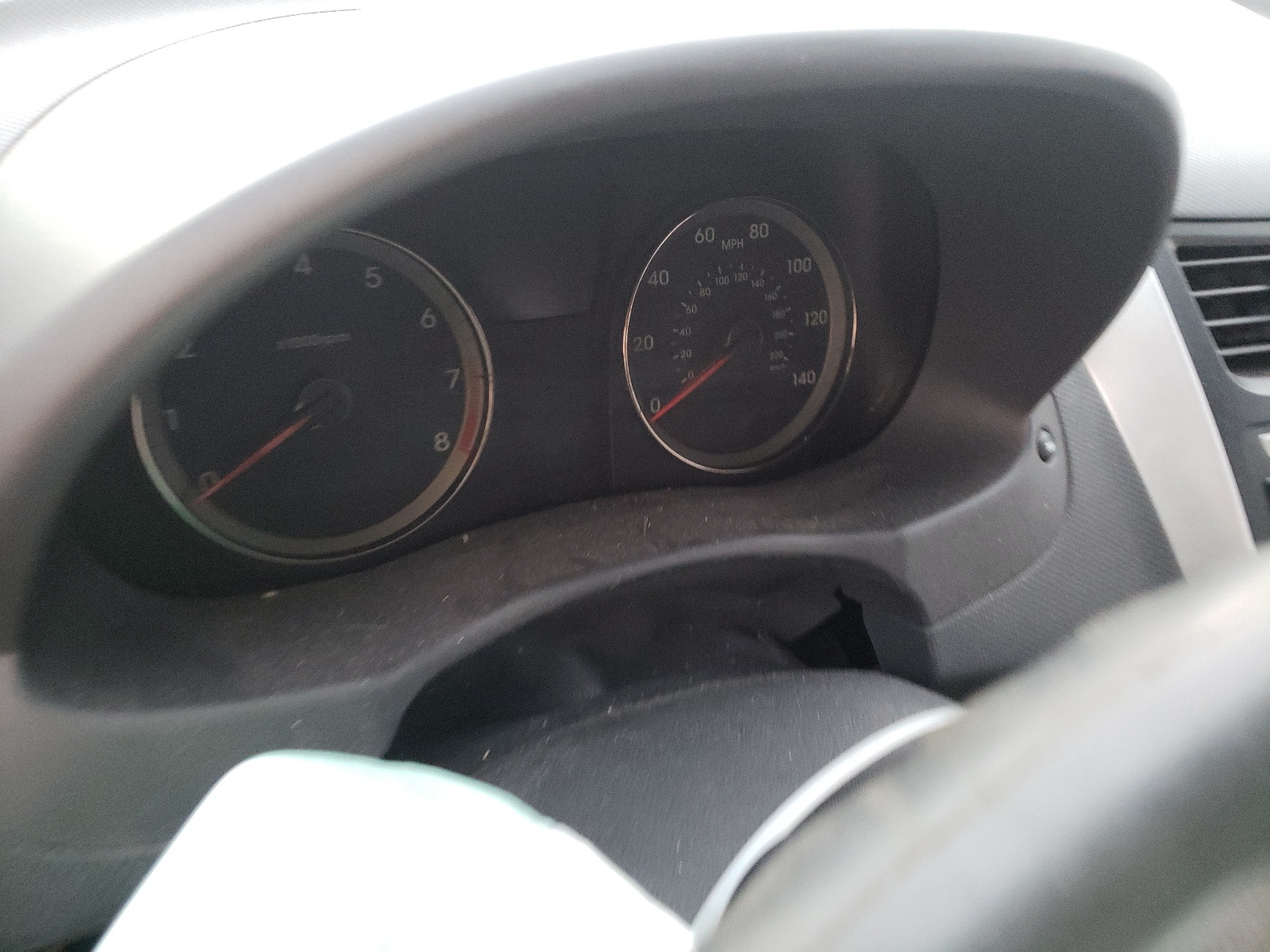 Photo 8 from auction – 2013 HYUNDAI ACCENT GLS with VIN KMHCT4AE9DU526403