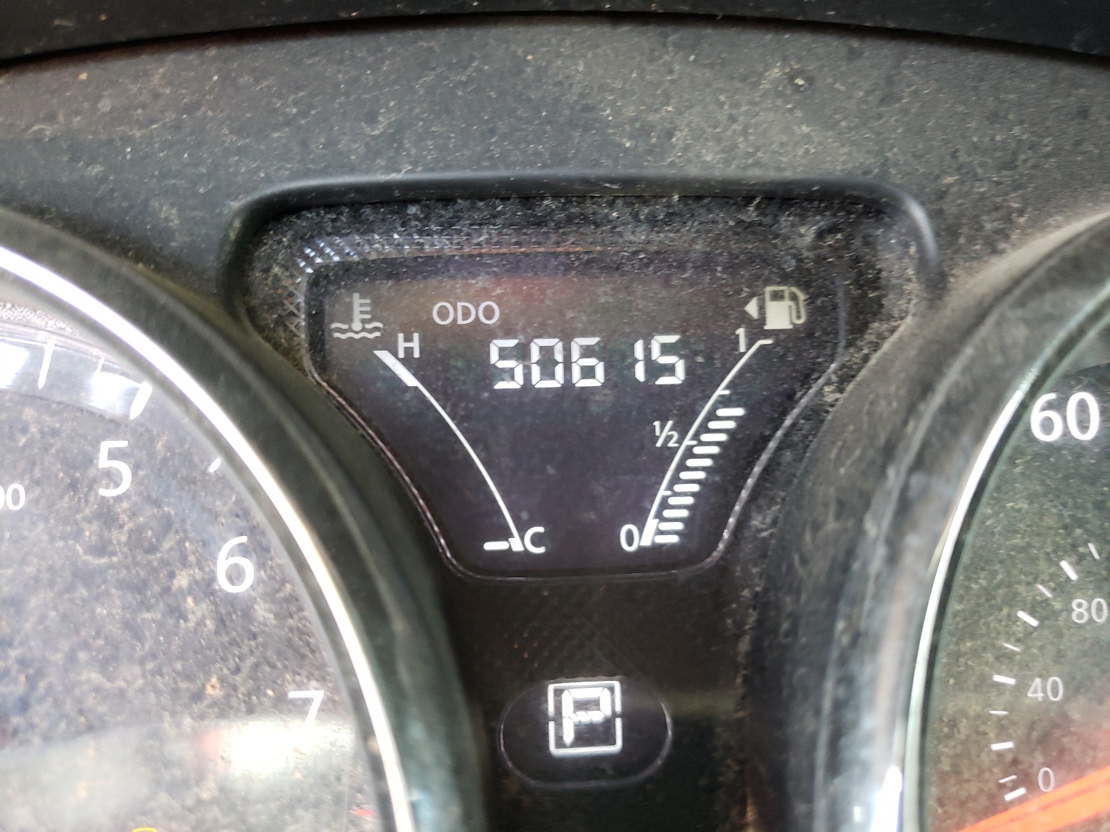 صورة رقم 8 من المزاد - 2016 NISSAN VERSA S مع VIN 3N1CN7AP2GL906735