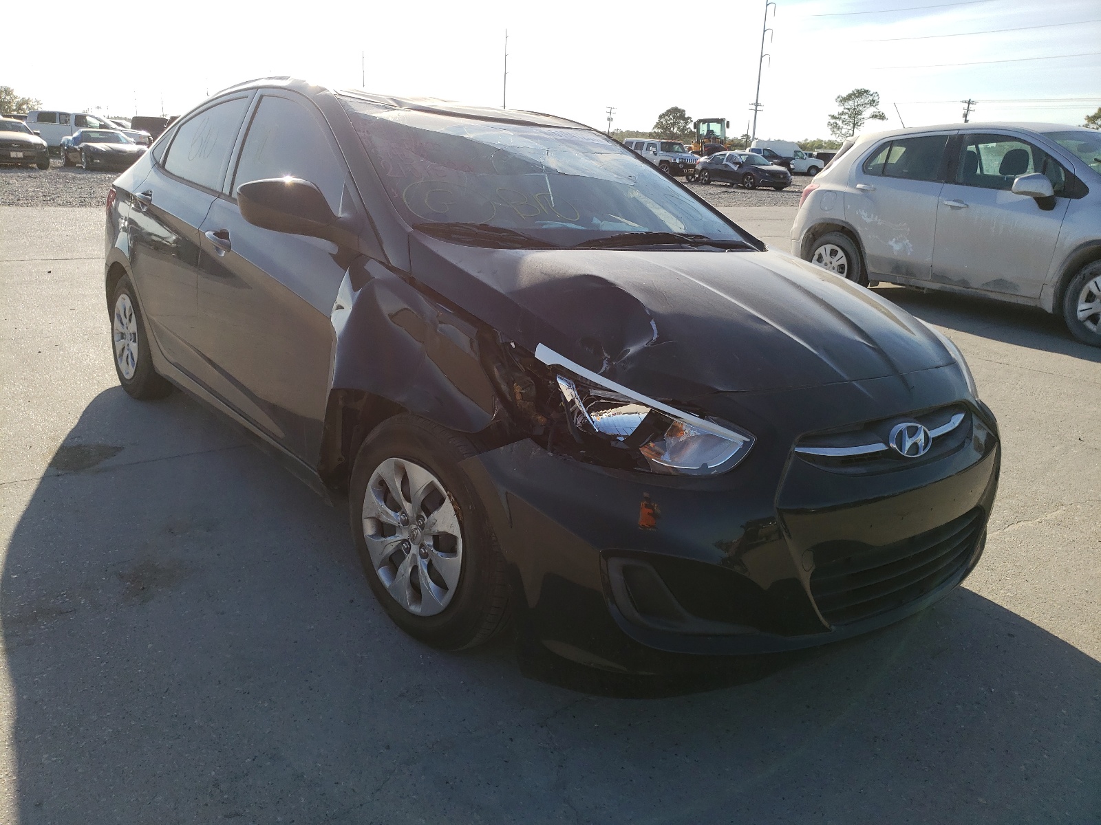 HYUNDAI ACCENT SE 2017 with VIN KMHCT4AE4HU374648 - Photo from auction