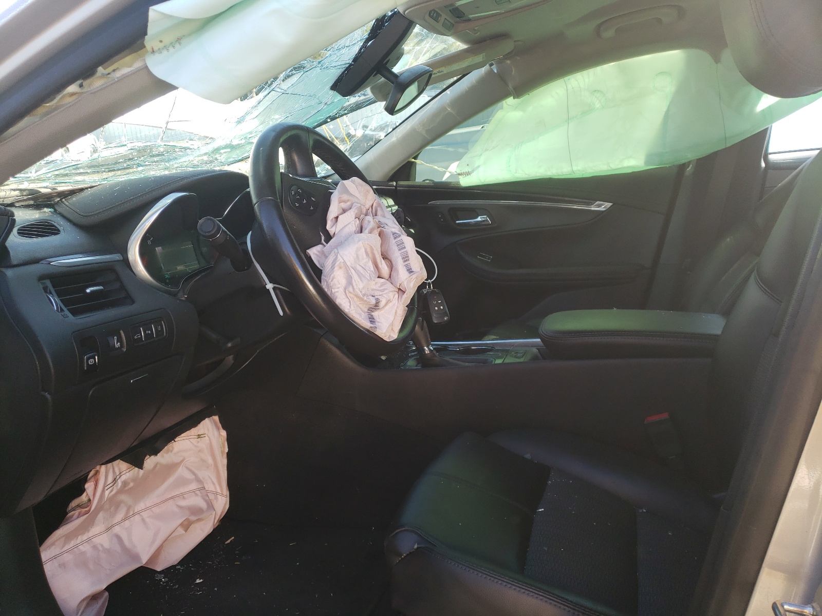 Photo 5 from auction – 2016 CHEVROLET IMPALA LT with VIN 2G1115S39G9163504