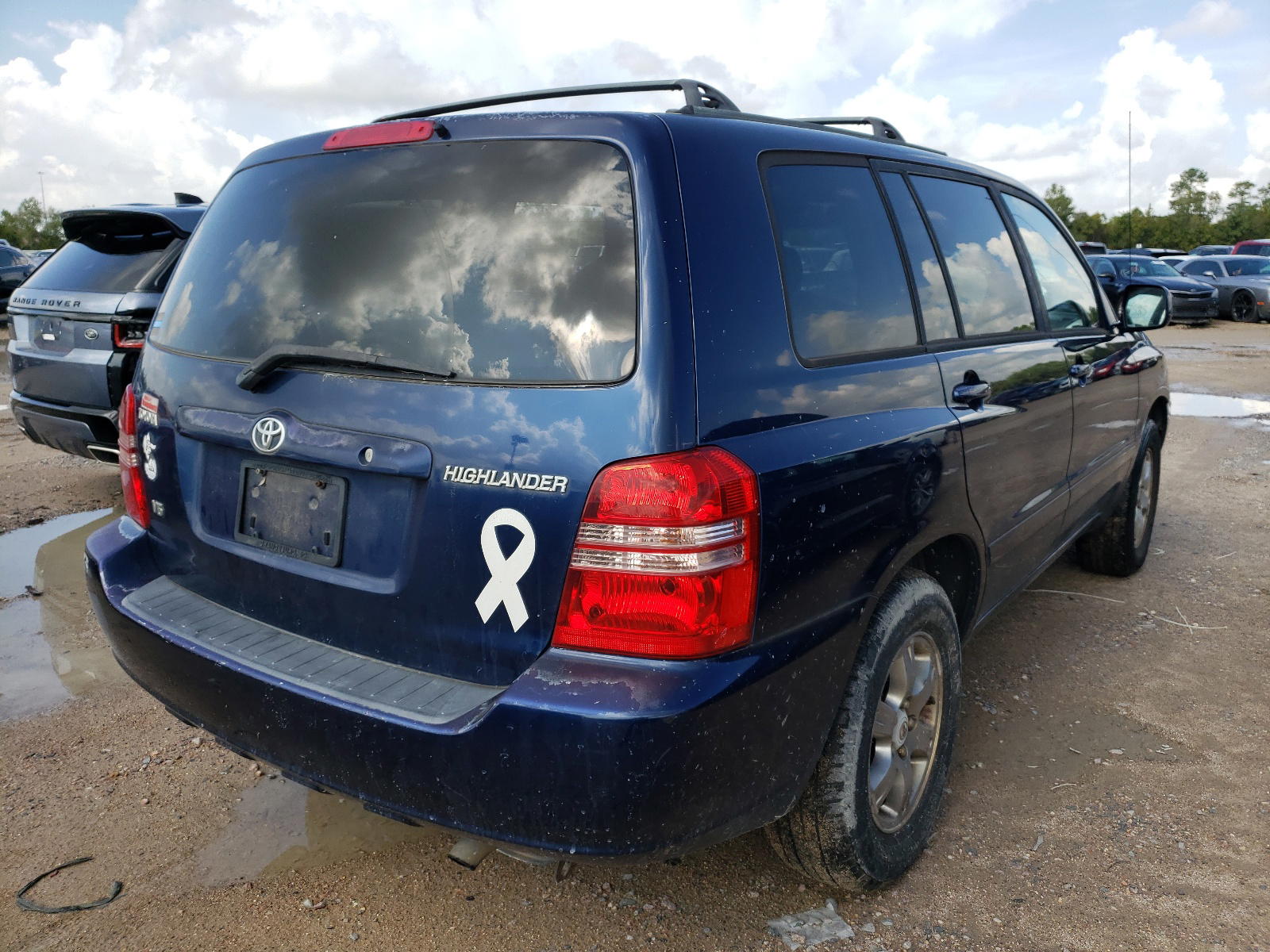 Photo 4 from auction – 2003 TOYOTA HIGHLANDER with VIN JTEGF21AX30106326