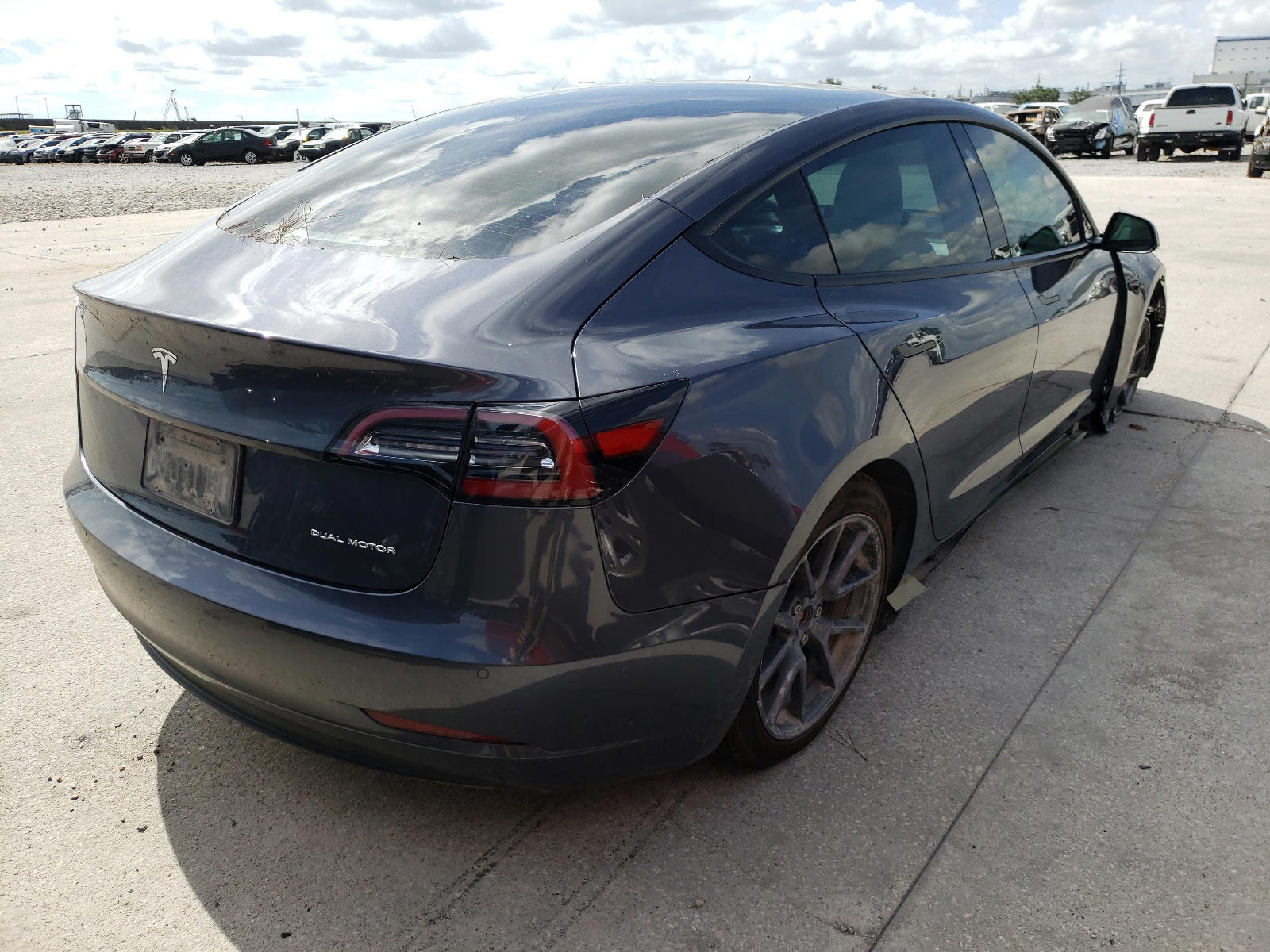 Photo 4 from auction – 2021 TESLA MODEL 3 with VIN 5YJ3E1EB3MF858620