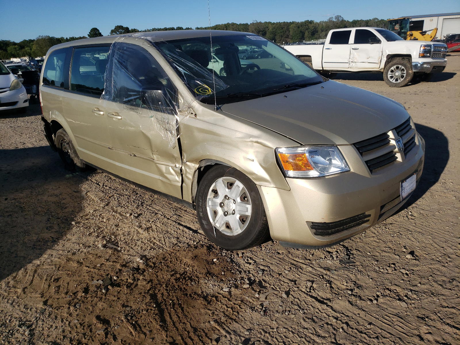 Photo 9 from auction – 2010 DODGE GRAND CARA with VIN 2D4RN4DE5AR356184