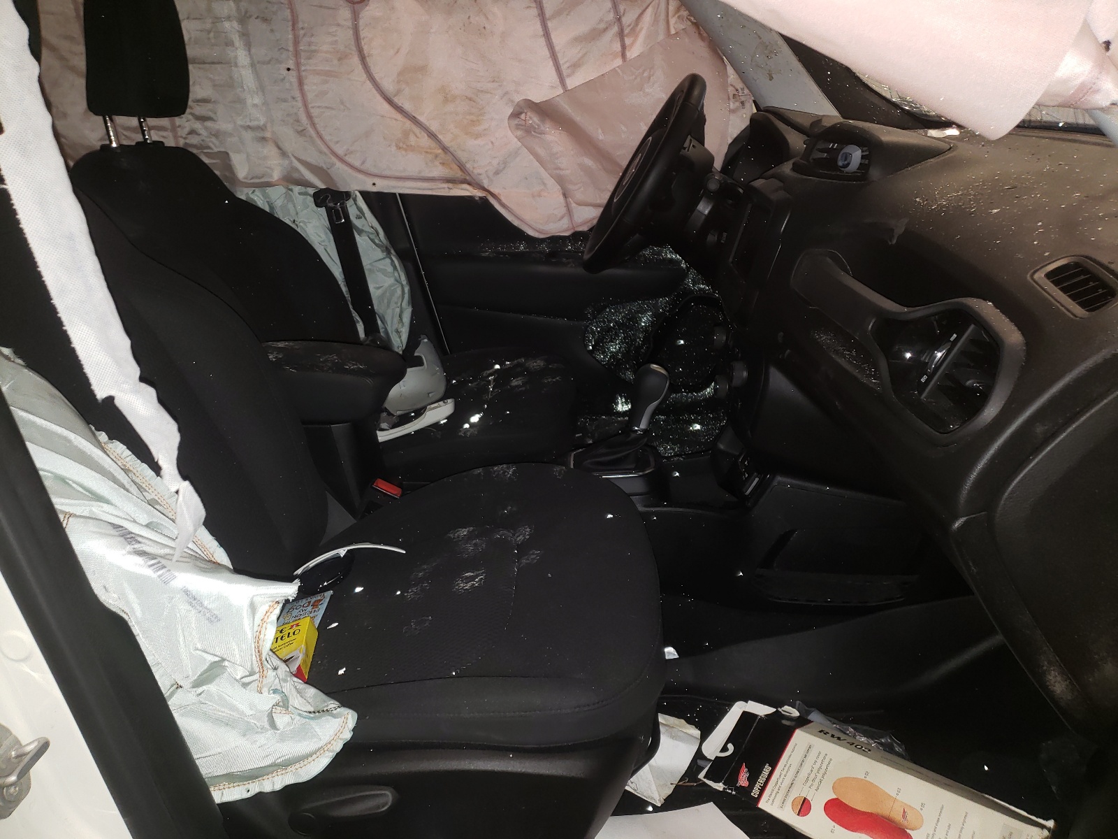 Photo 5 from auction – 2018 JEEP RENEGADE L with VIN ZACCJABB9JPJ20502