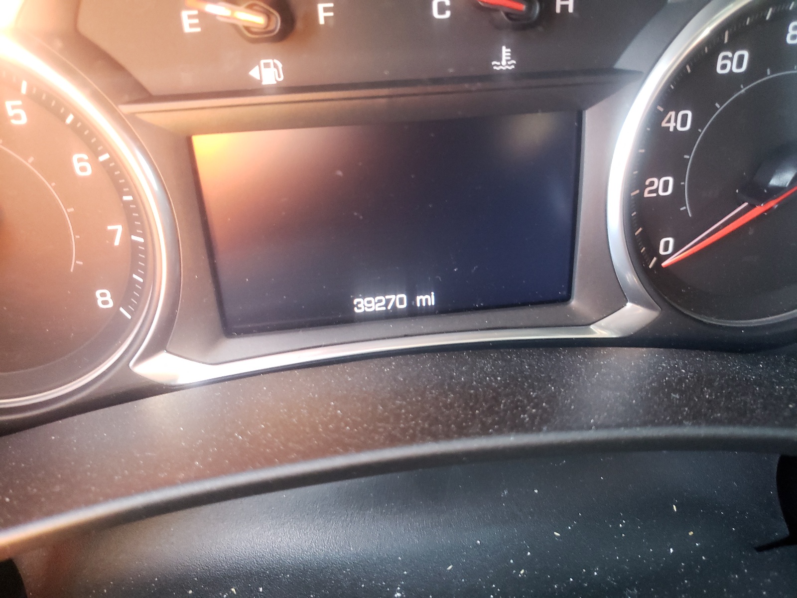 Photo 8 from auction – 2019 CHEVROLET EQUINOX LT with VIN 3GNAXKEVXKL370532