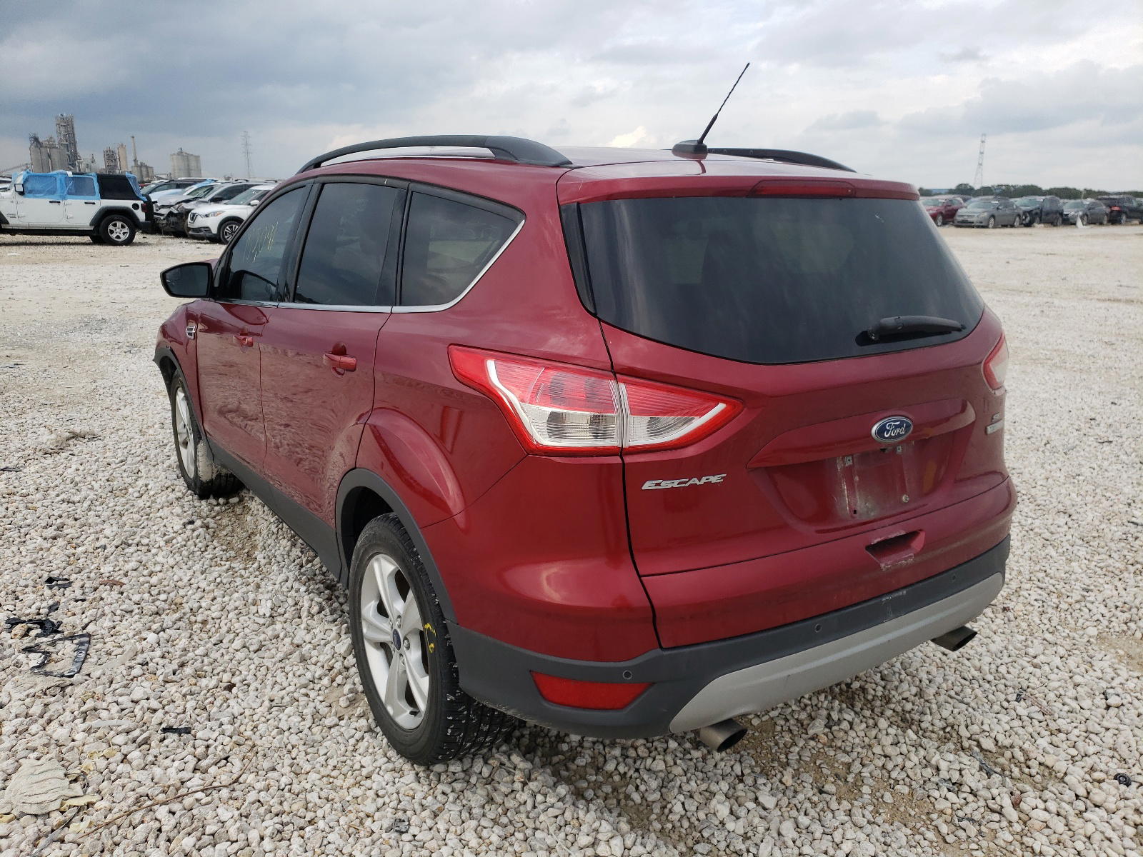 Photo 3 from auction – 2016 FORD ESCAPE SE with VIN 1FMCU0G92GUA96864