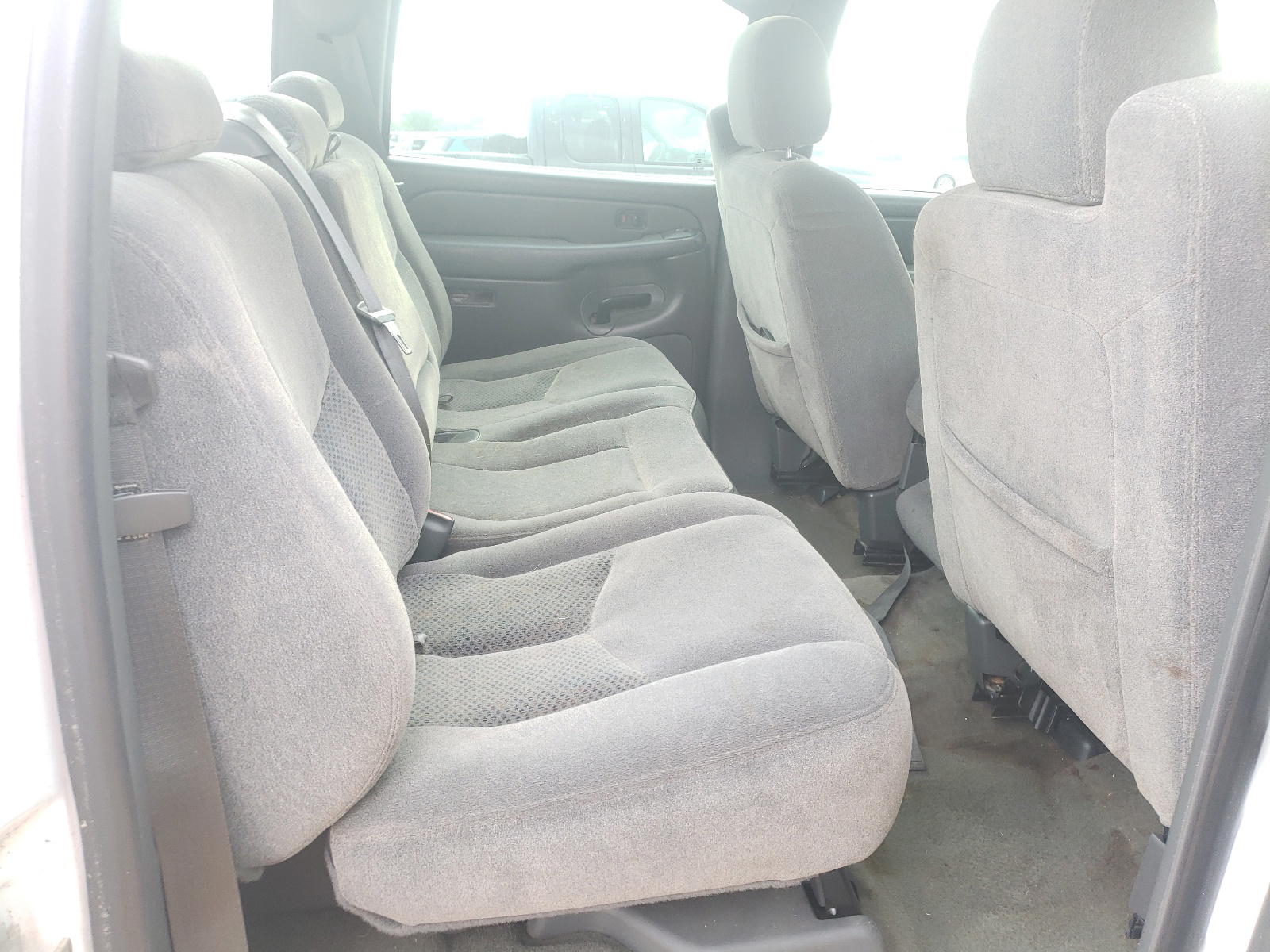 Photo 6 from auction – 2005 CHEVROLET SILVERADO with VIN 2GCEC13T551324601