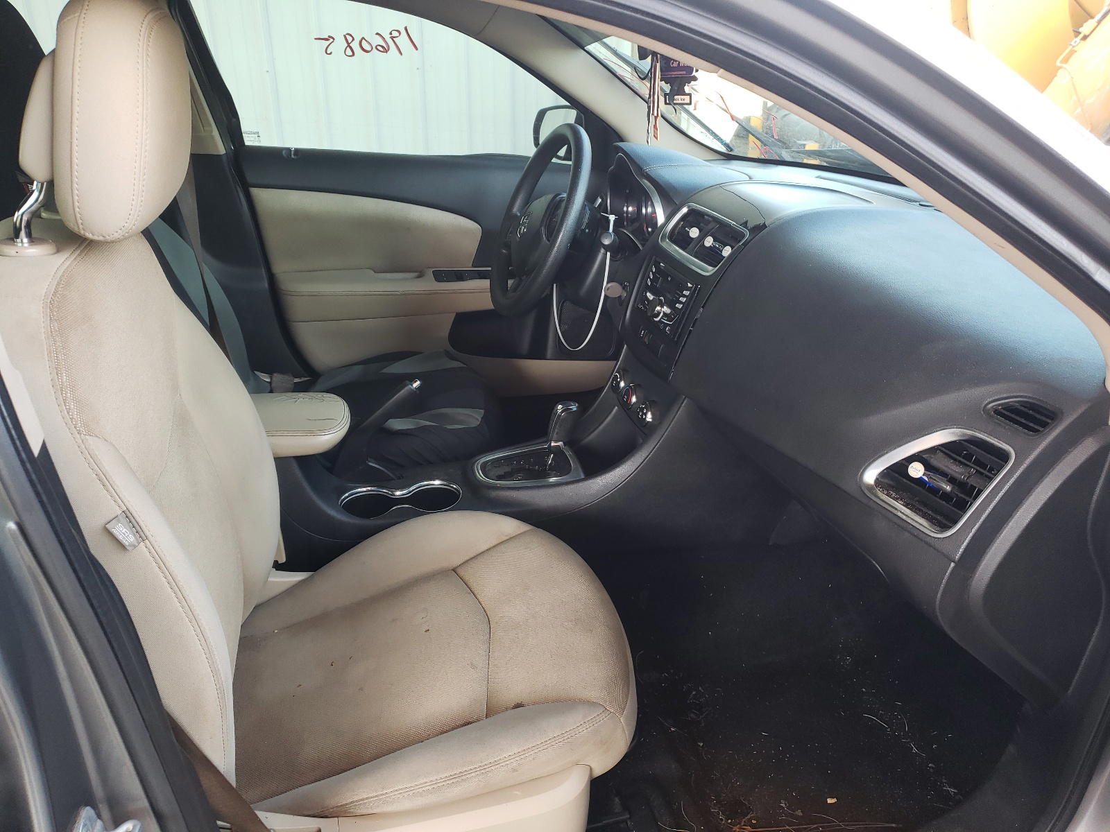 Photo 5 from auction – 2012 DODGE AVENGER SE with VIN 1C3CDZAB0CN111455