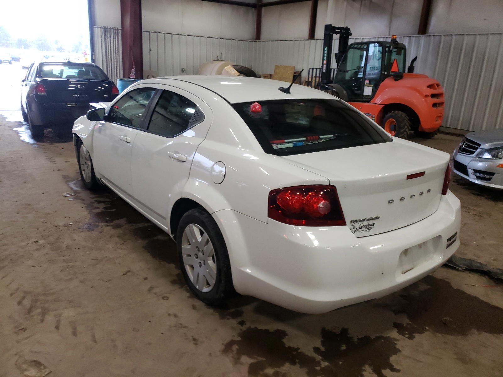Photo 3 from auction – 2014 DODGE AVENGER SE with VIN 1C3CDZAB0EN215964