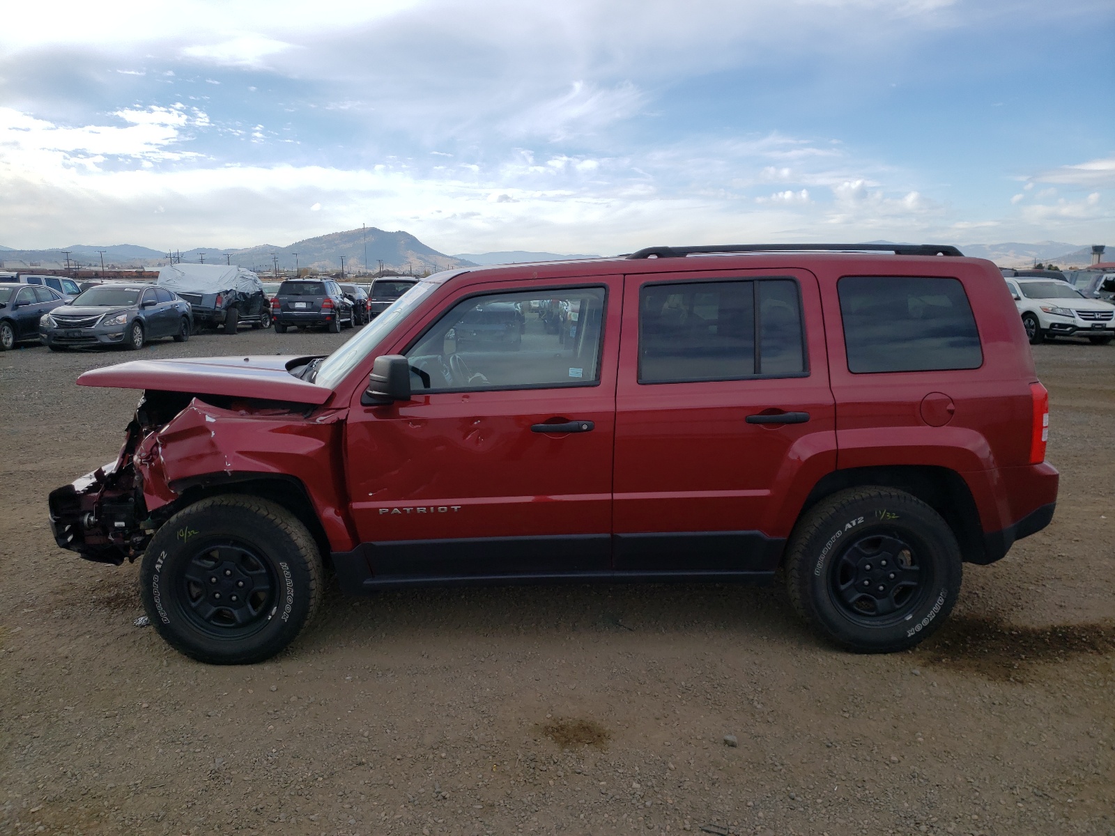 Photo 9 from auction – 2017 JEEP PATRIOT SP with VIN 1C4NJRBBXHD208543