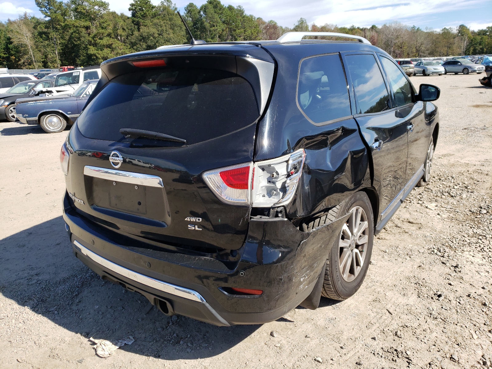 Photo 4 from auction – 2013 NISSAN PATHFINDER with VIN 5N1AR2MMXDC671131