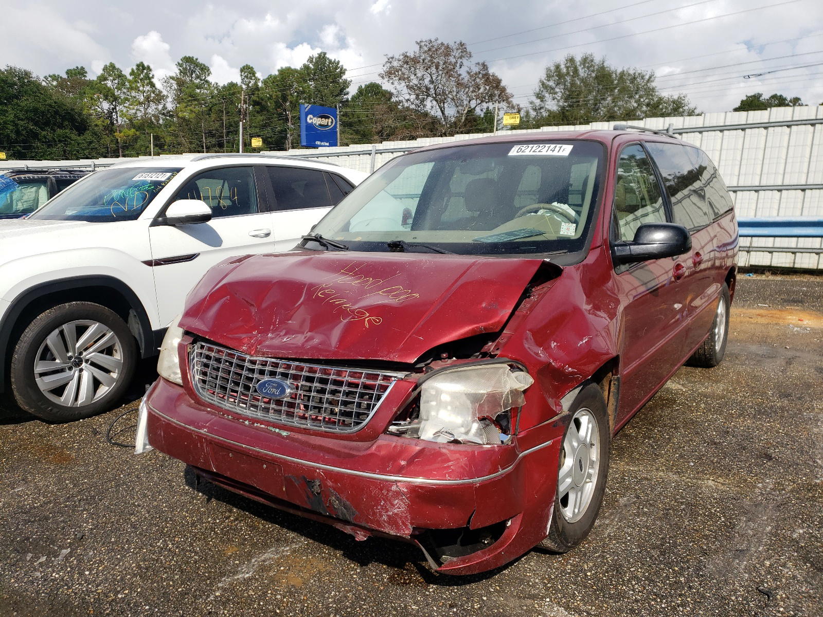Photo 2 from auction – 2005 FORD FREESTAR S with VIN 2FMZA52265BA75223