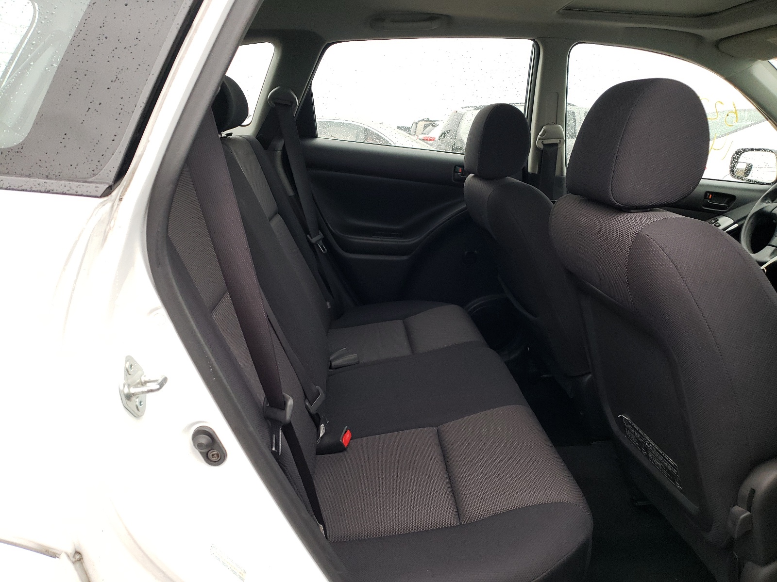 Photo 6 from auction – 2004 PONTIAC VIBE with VIN 5Y2SL62864Z422488