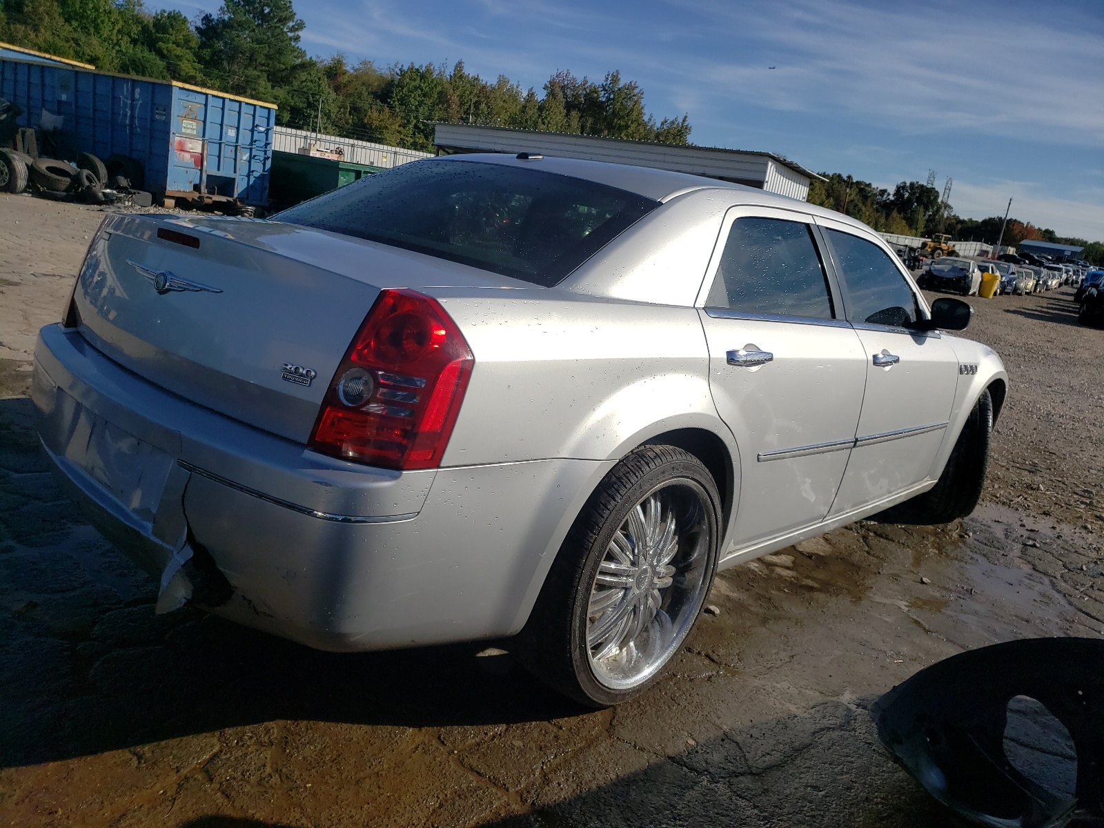 Photo 4 from auction – 2010 CHRYSLER 300 TOURIN with VIN 2C3CA5CVXAH164310