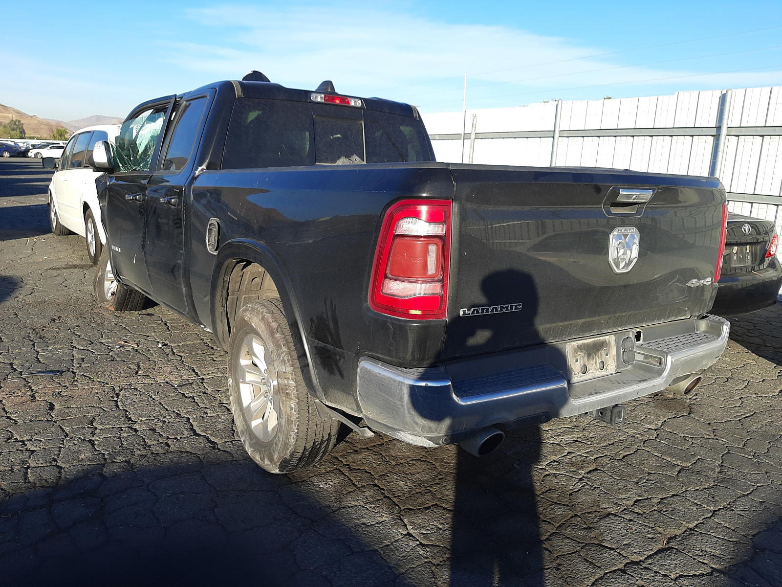 Photo 3 from auction – 2019 RAM 1500 LARAM with VIN 1C6SRFDT2KN734867