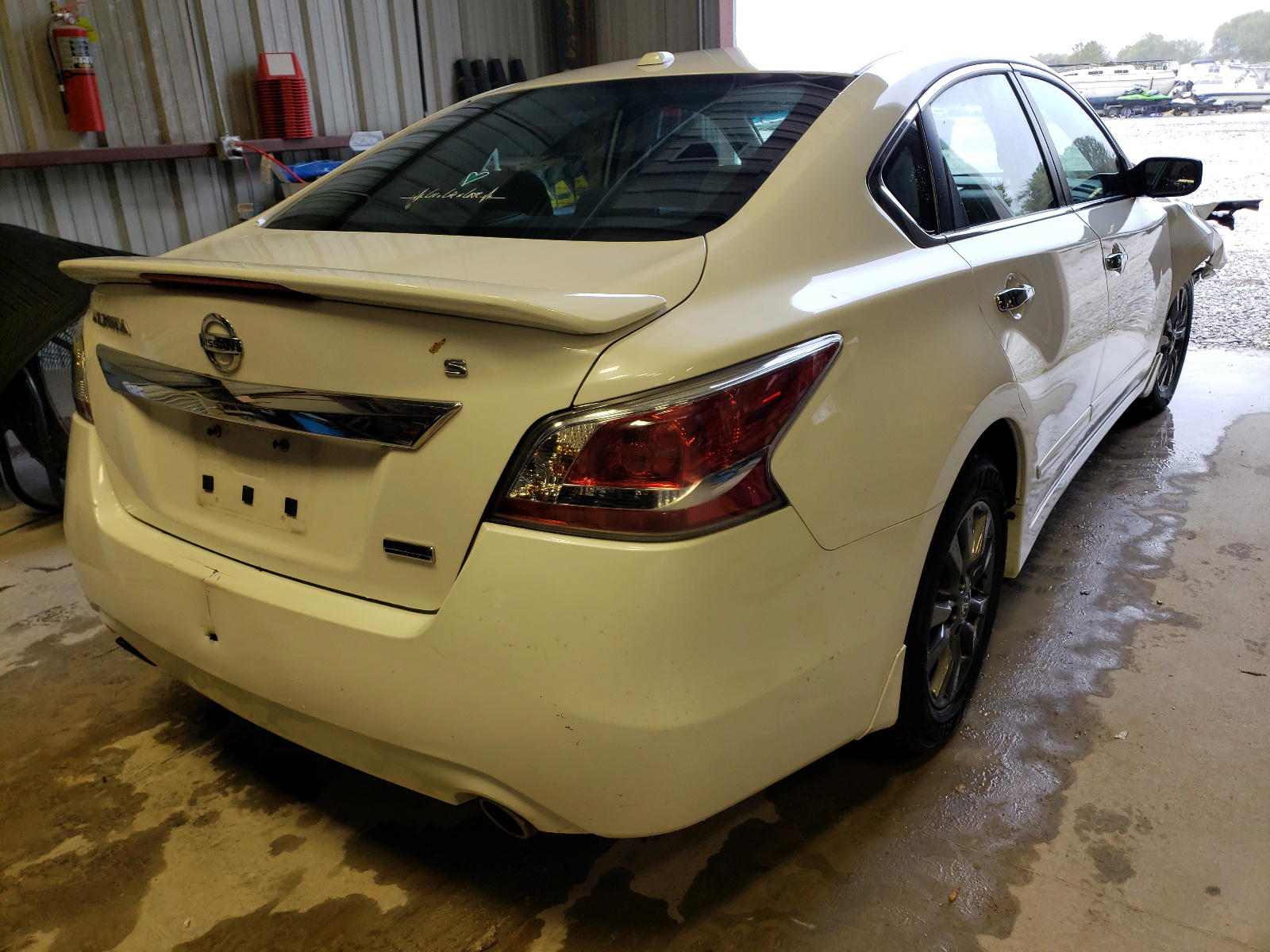 Photo 4 from auction – 2015 NISSAN ALTIMA with VIN 1N4AL3AP7FC572866