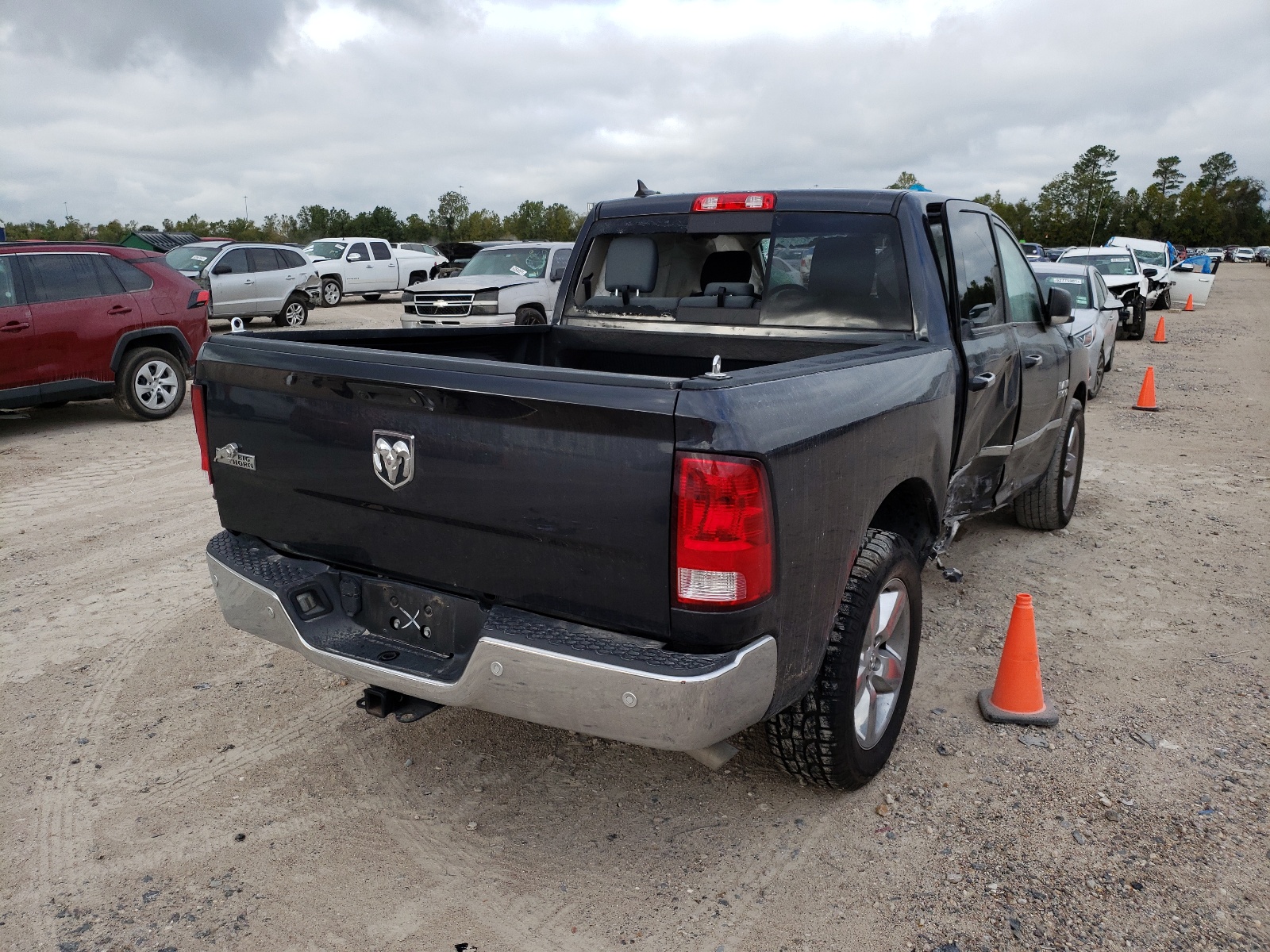Photo 9 from auction – 2016 RAM 1500 SLT with VIN 1C6RR6LG9GS339631