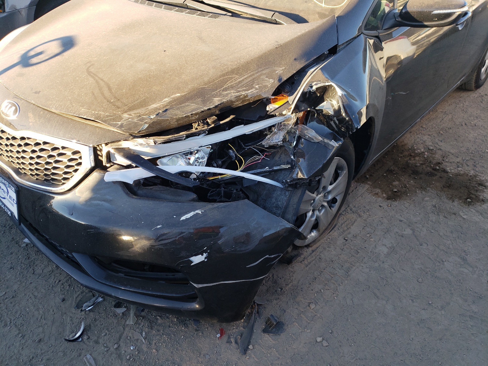 Photo 9 from auction – 2015 KIA FORTE LX with VIN KNAFX4A63F5411594