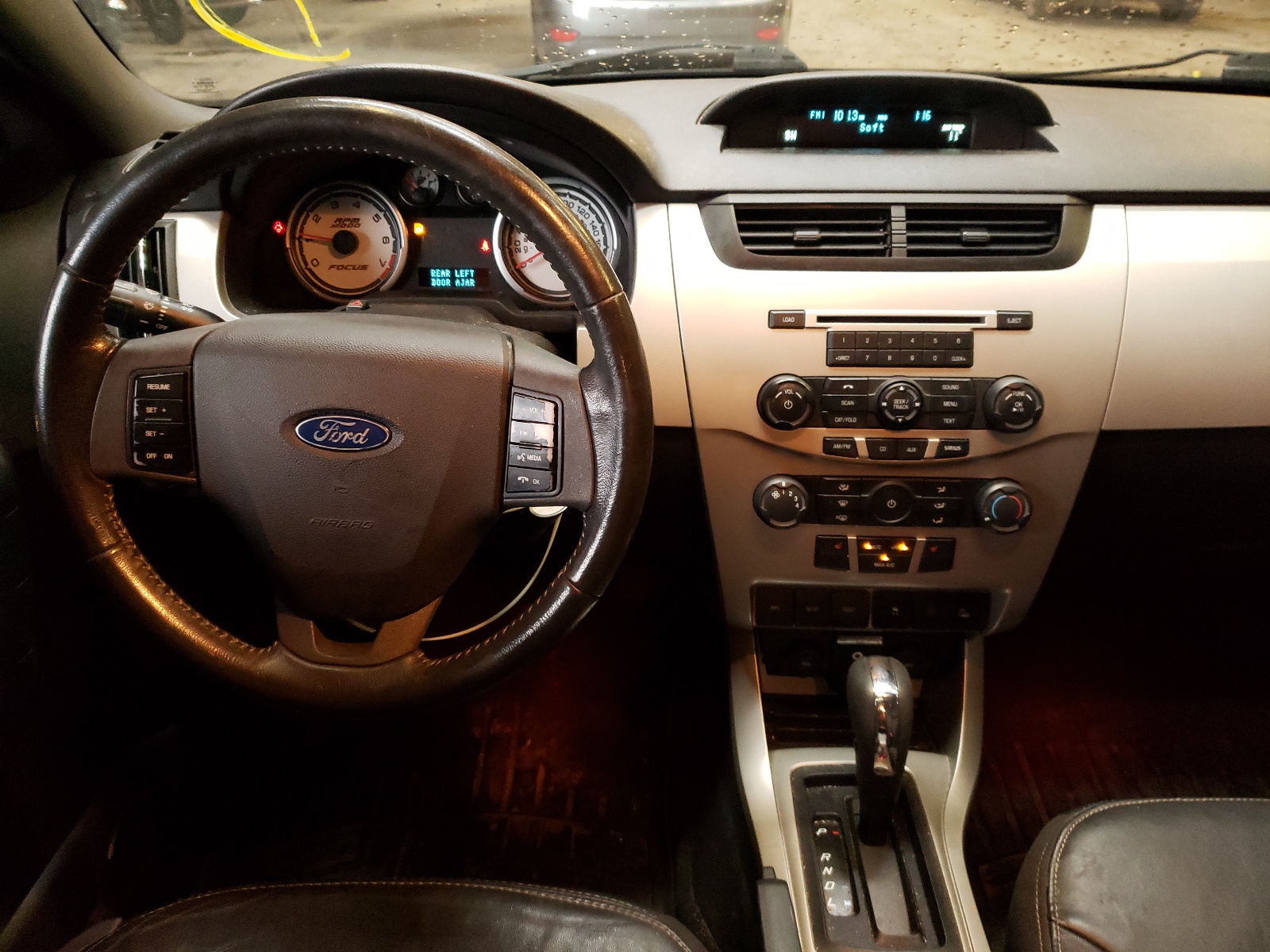 Photo 9 from auction – 2010 FORD FOCUS SES with VIN 1FAHP3GN1AW245265