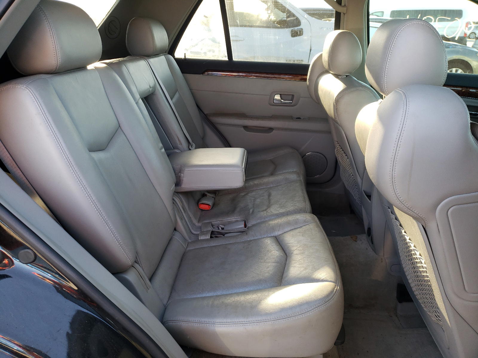 Photo 6 from auction – 2009 CADILLAC SRX with VIN 1GYEE437590158641